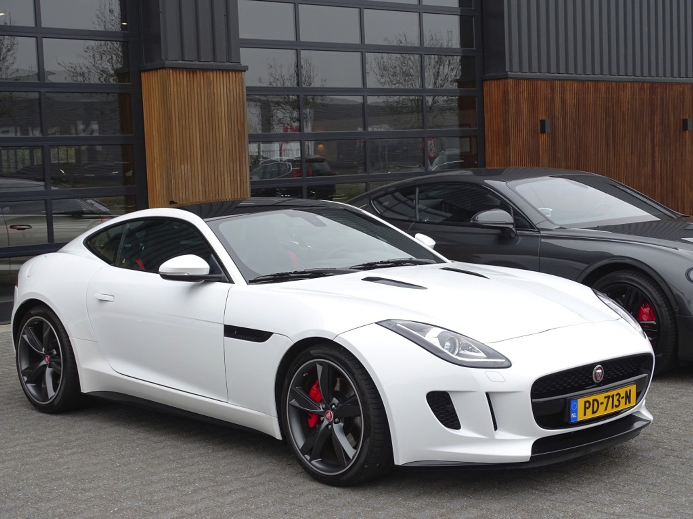 Foto van Jaguar F-type
