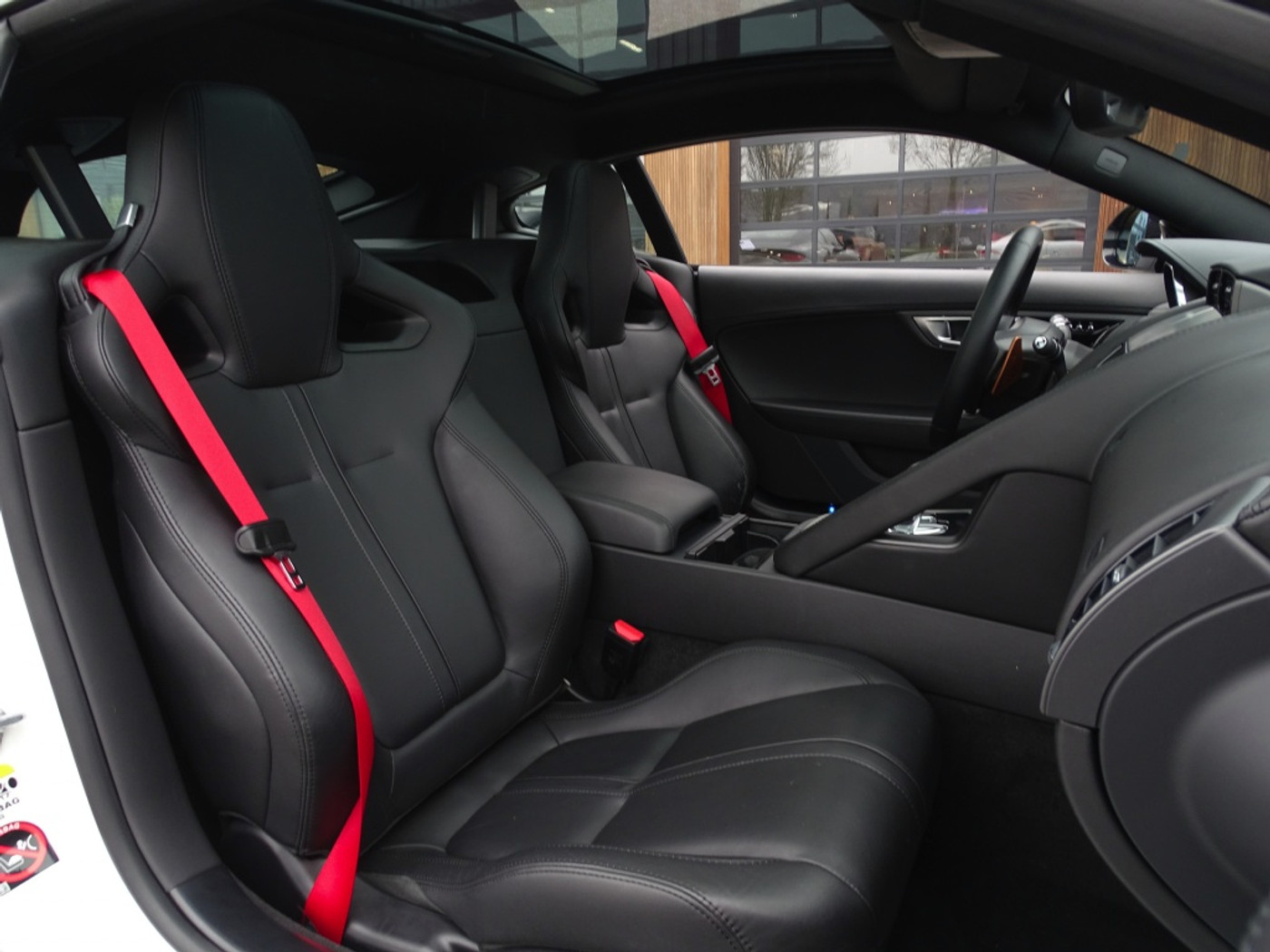 Foto van Jaguar F-type