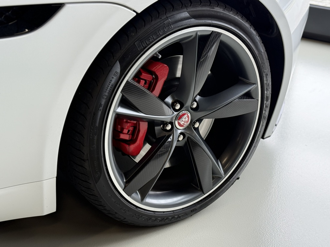 Foto van Jaguar F-type