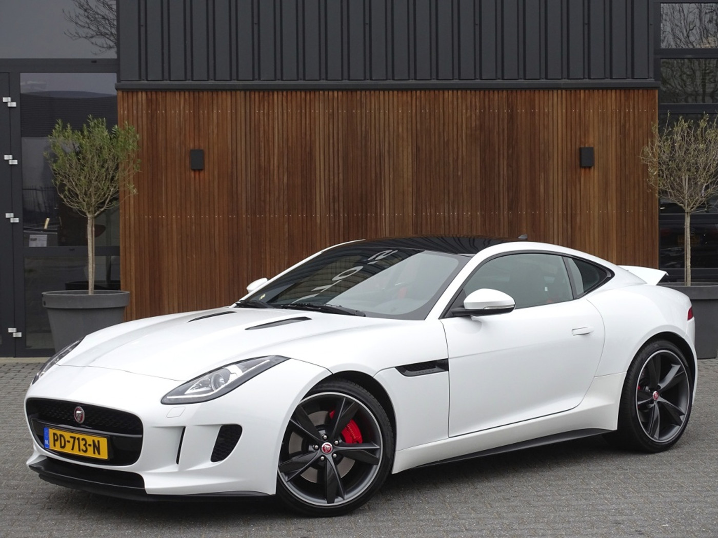 Foto van Jaguar F-type