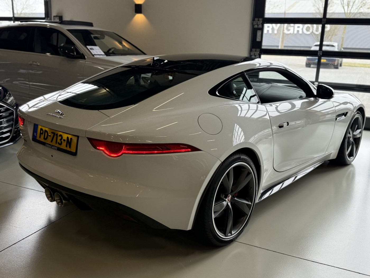 Foto van Jaguar F-type