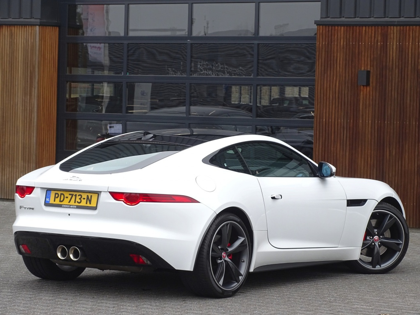 Foto van Jaguar F-type
