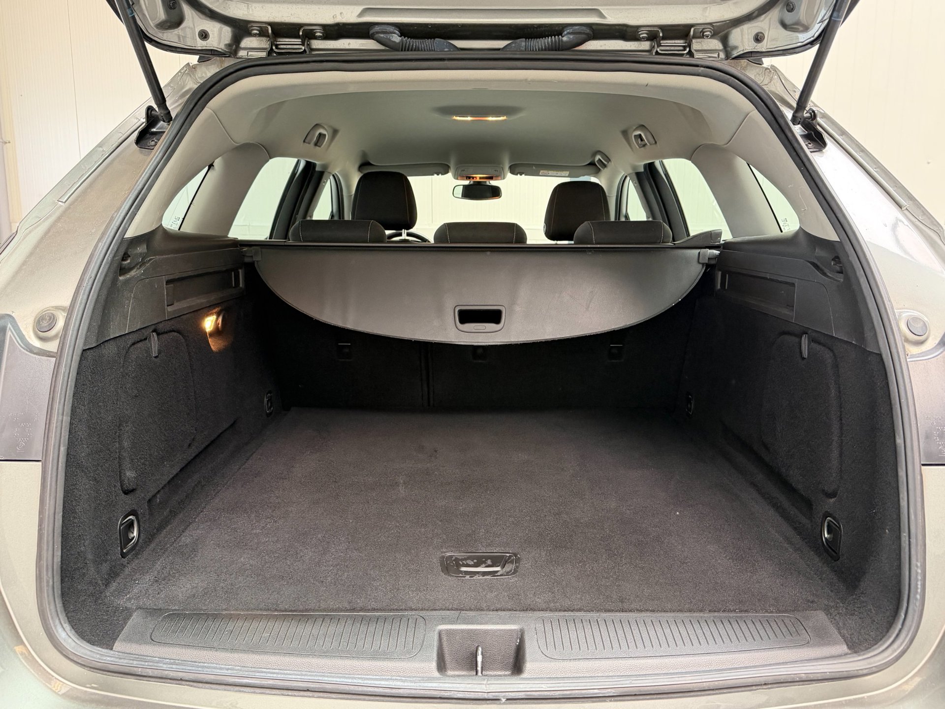 Foto van Opel Astra Sports Tourer