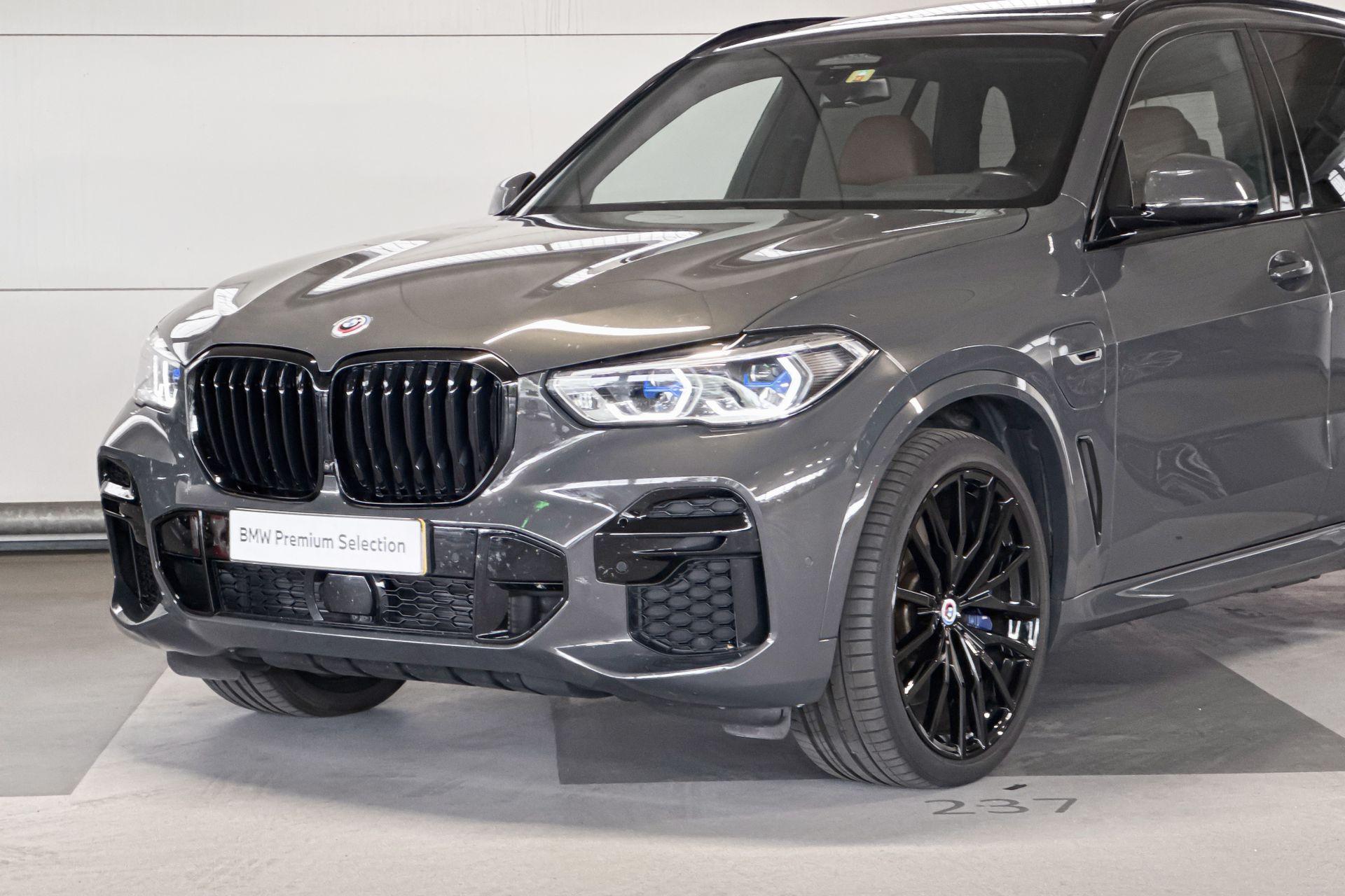 Foto van BMW X5 Xdrive45e