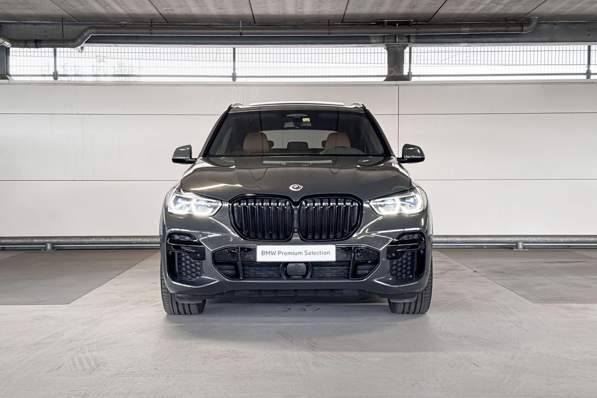 Foto van BMW X5 Xdrive45e