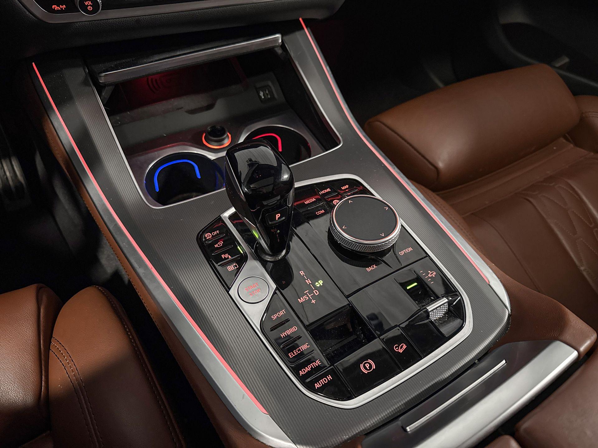 Foto van BMW X5 Xdrive45e