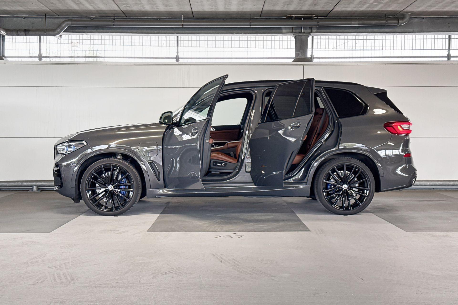 Foto van BMW X5 Xdrive45e