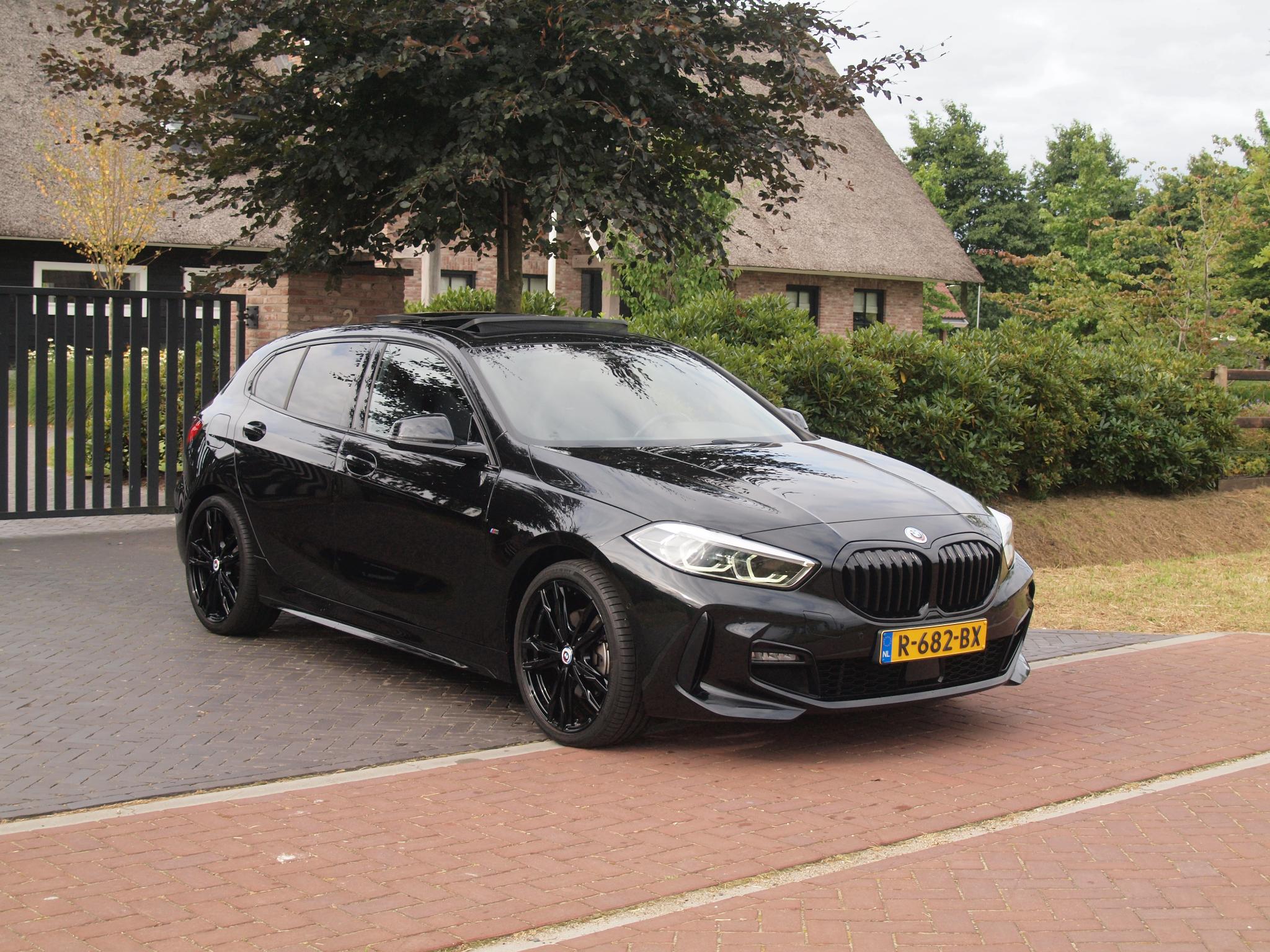Foto van BMW 118i
