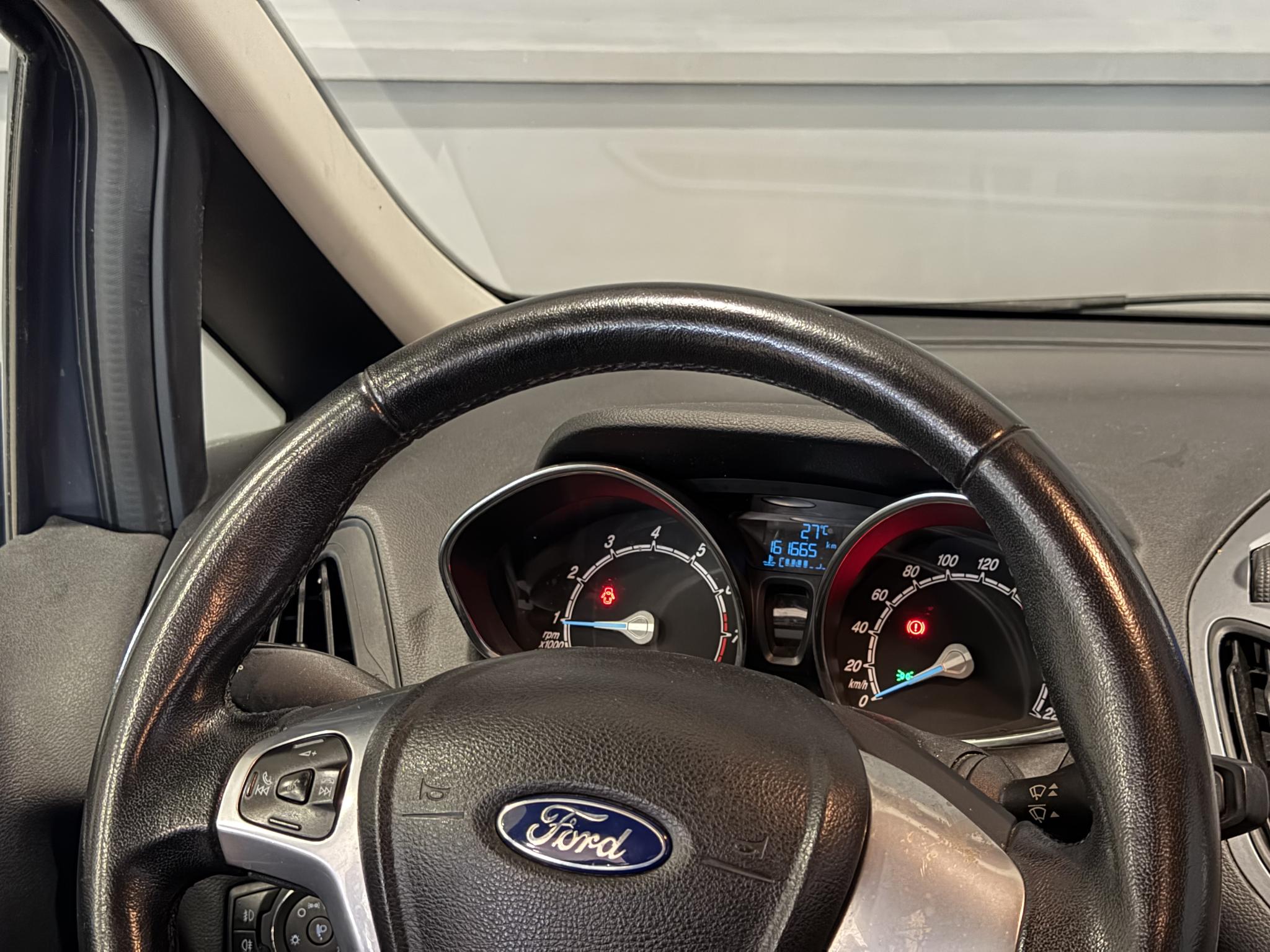 Foto van Ford B-max