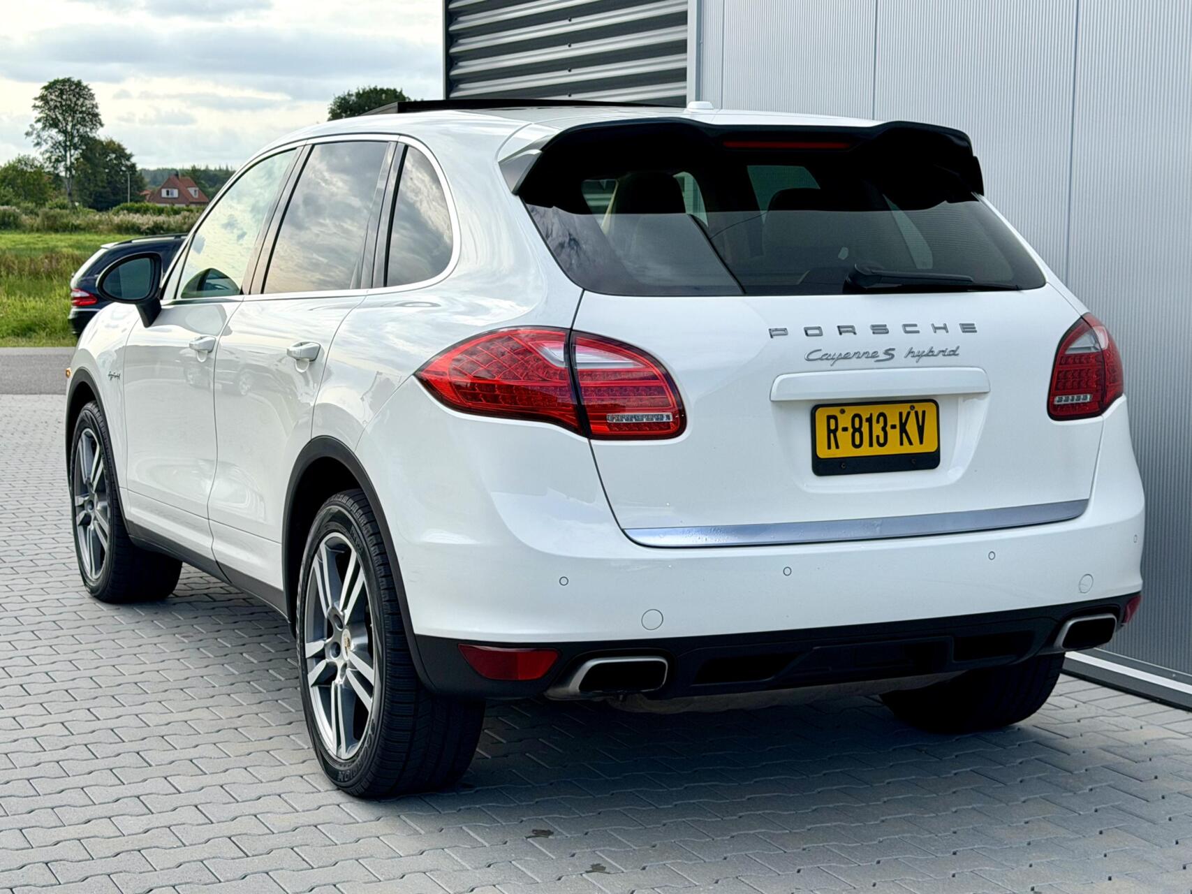 Foto van Porsche Cayenne S Hybrid