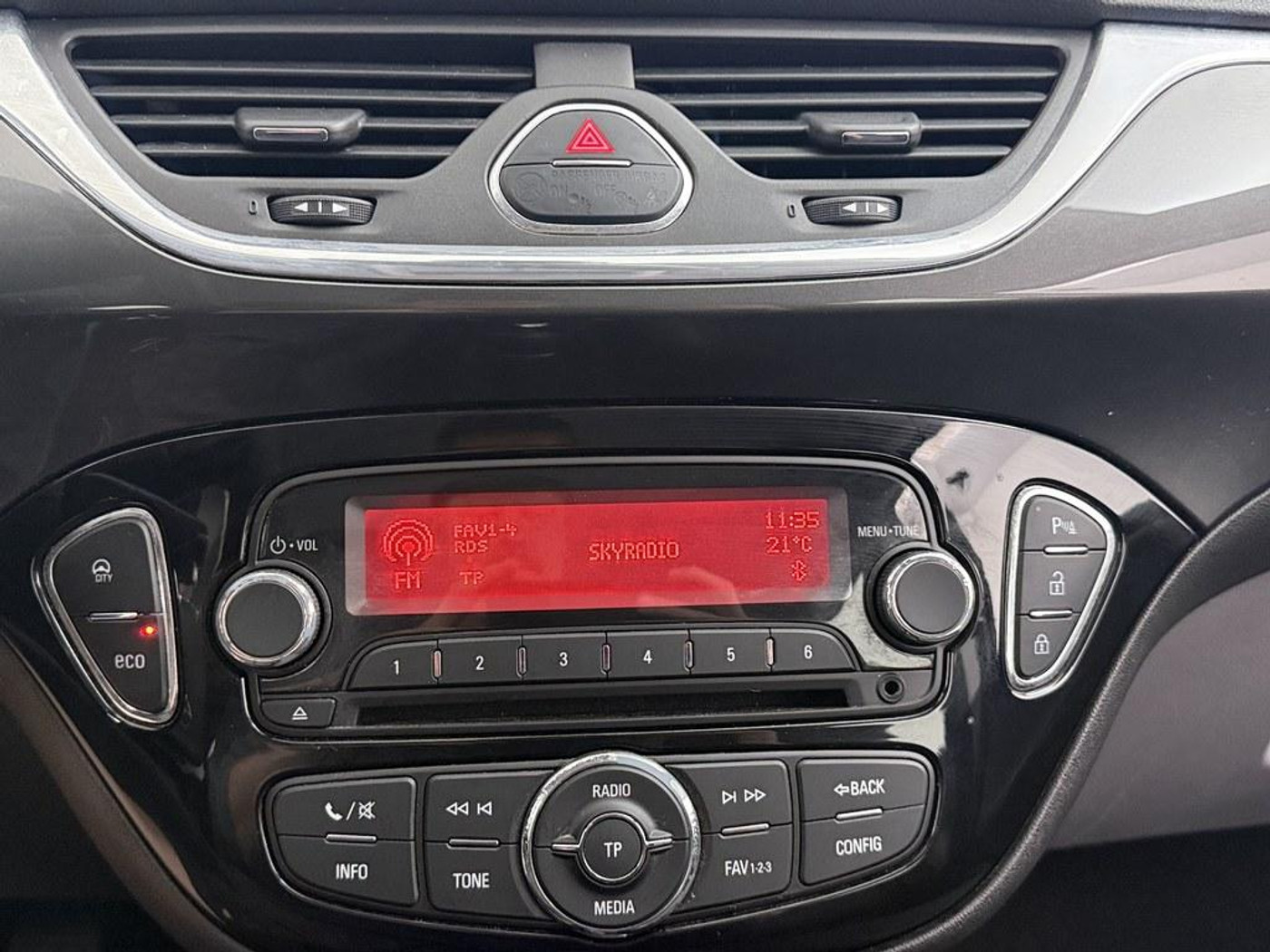 Foto van Opel Corsa-e