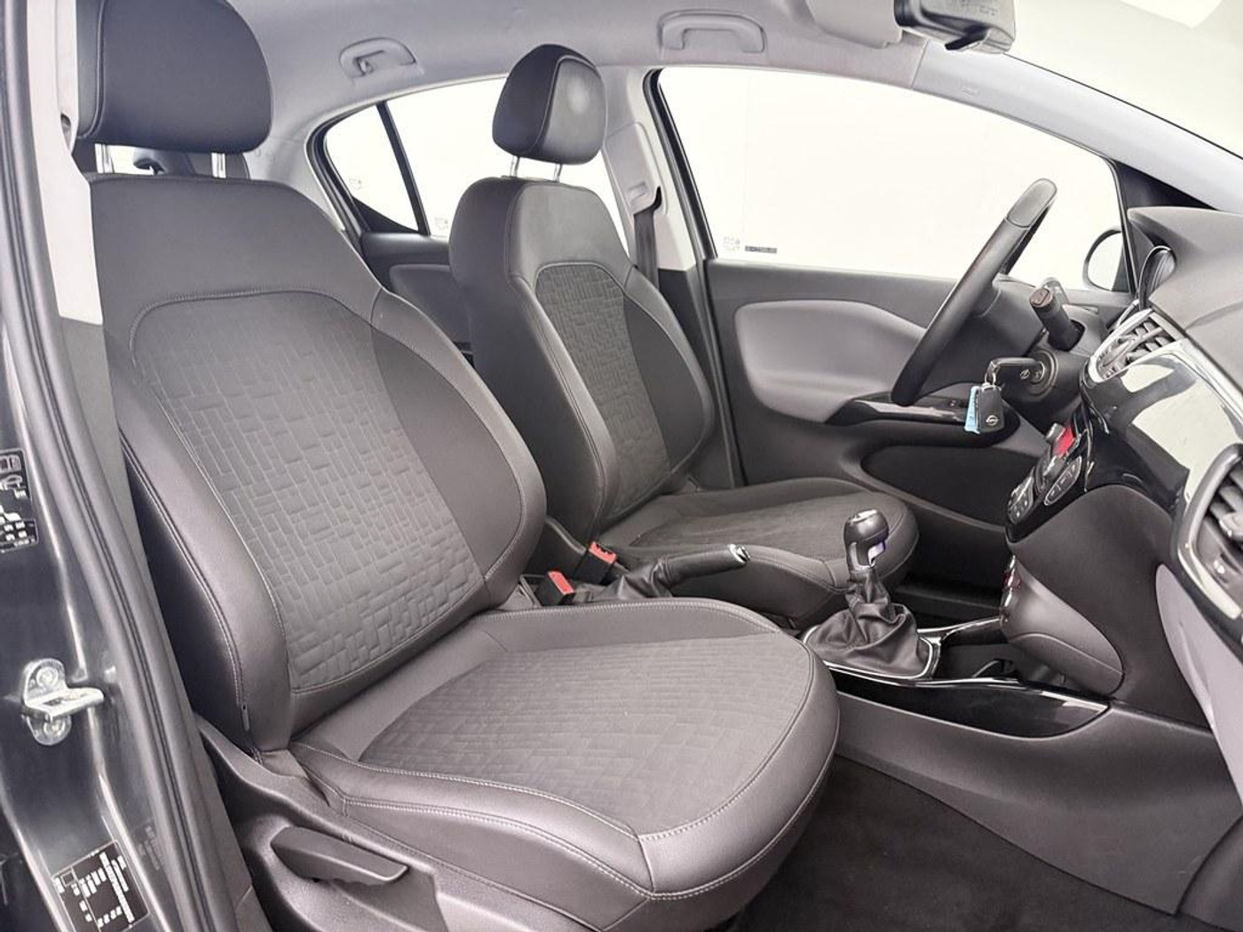 Foto van Opel Corsa-e