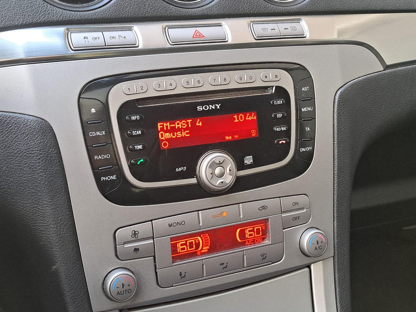 Foto van Ford S-max