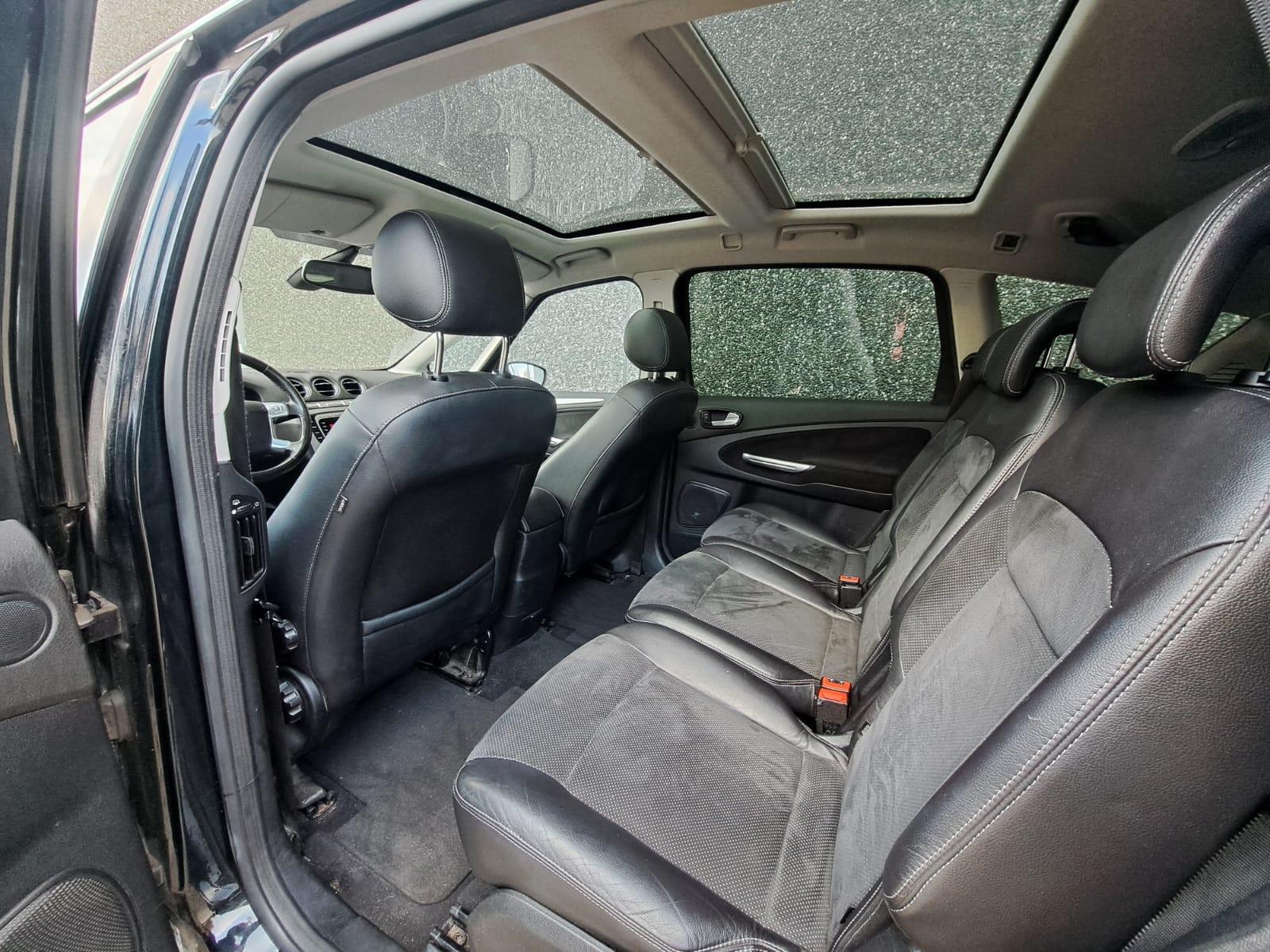 Foto van Ford S-max