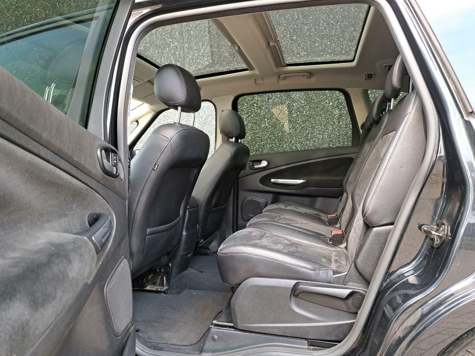 Foto van Ford S-max