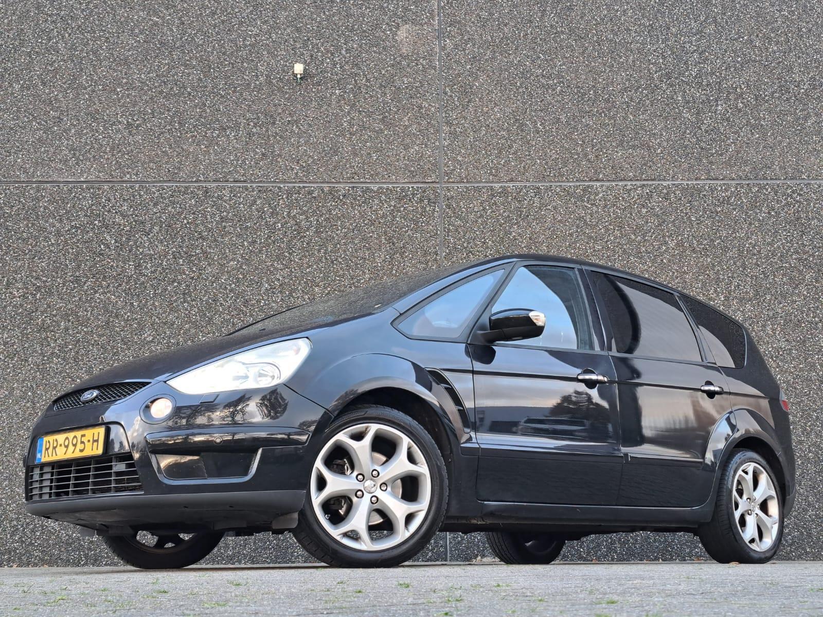 Foto van Ford S-max