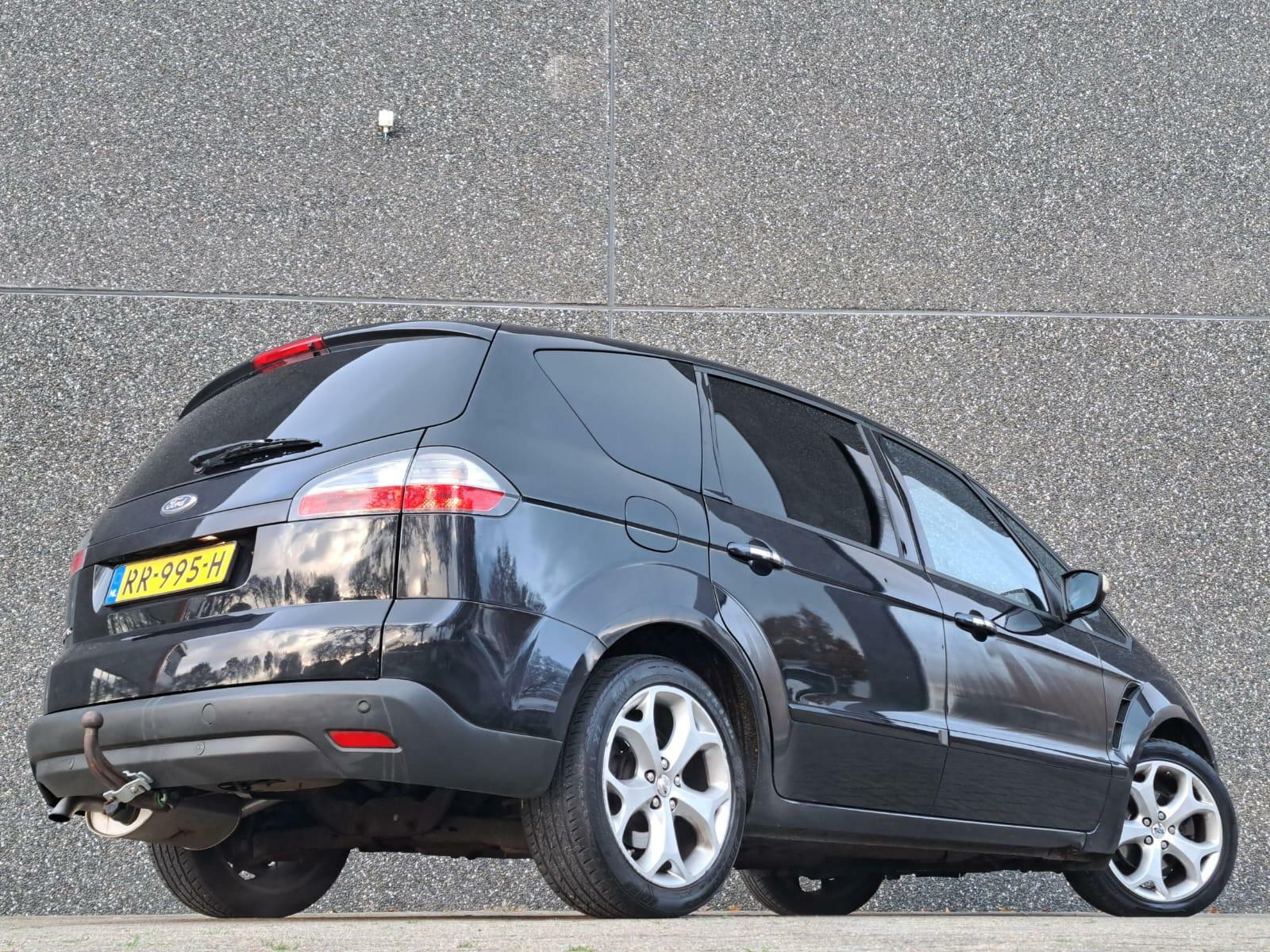 Foto van Ford S-max
