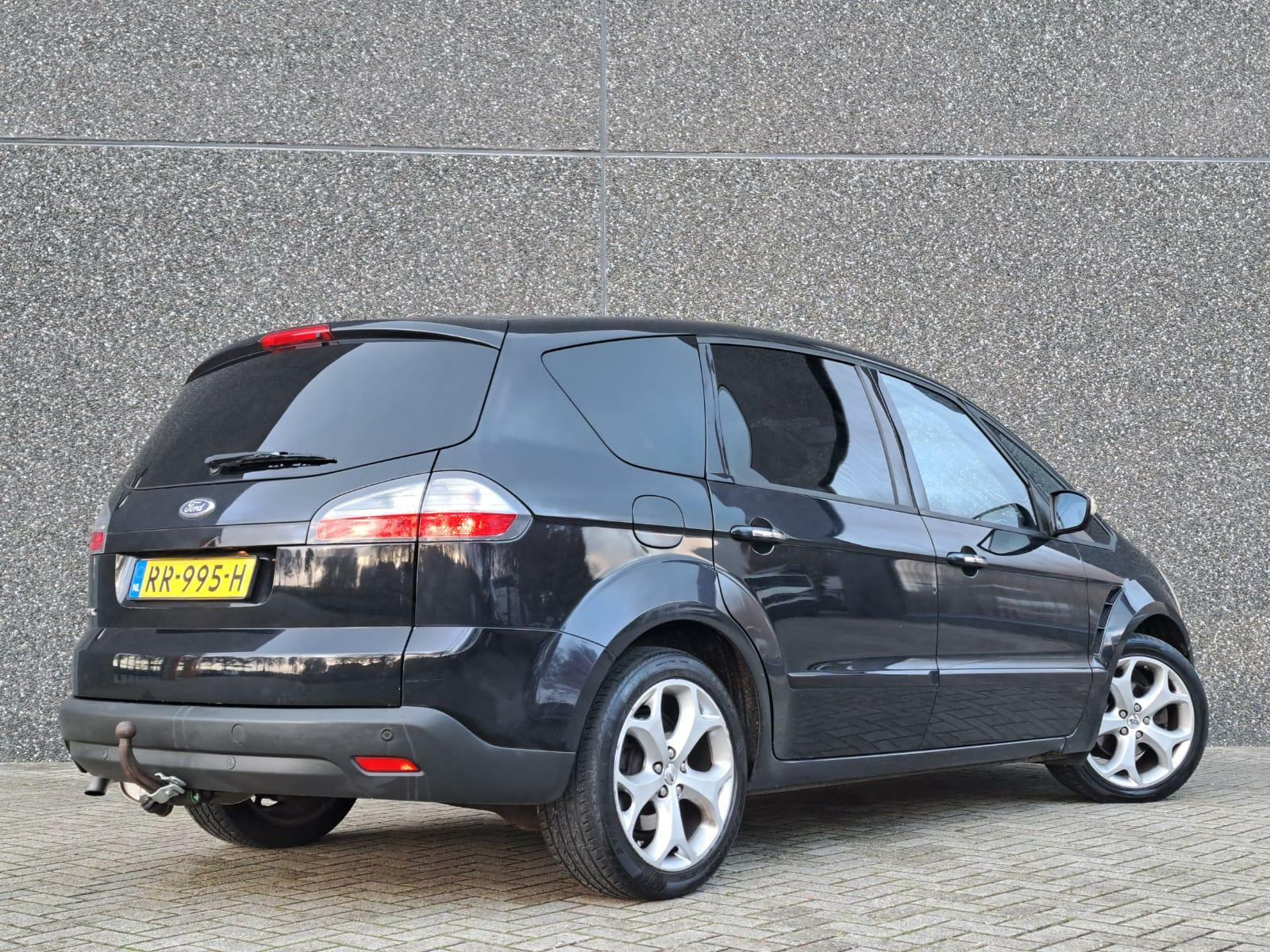 Foto van Ford S-max
