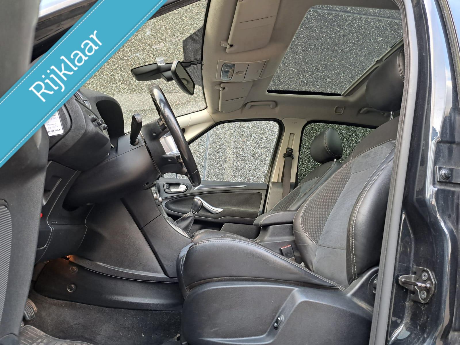 Foto van Ford S-max