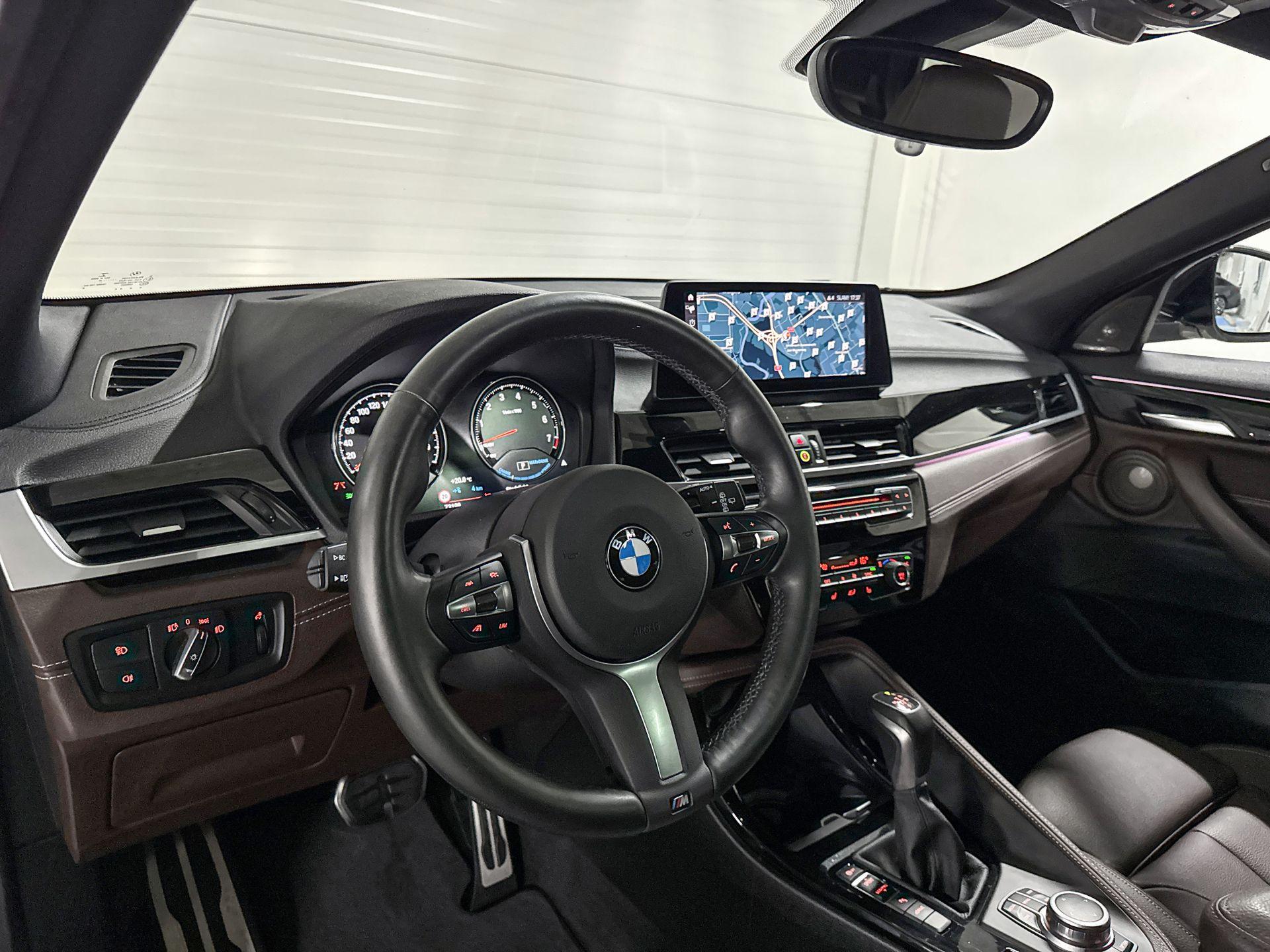 Foto van BMW X2 Xdrive25e