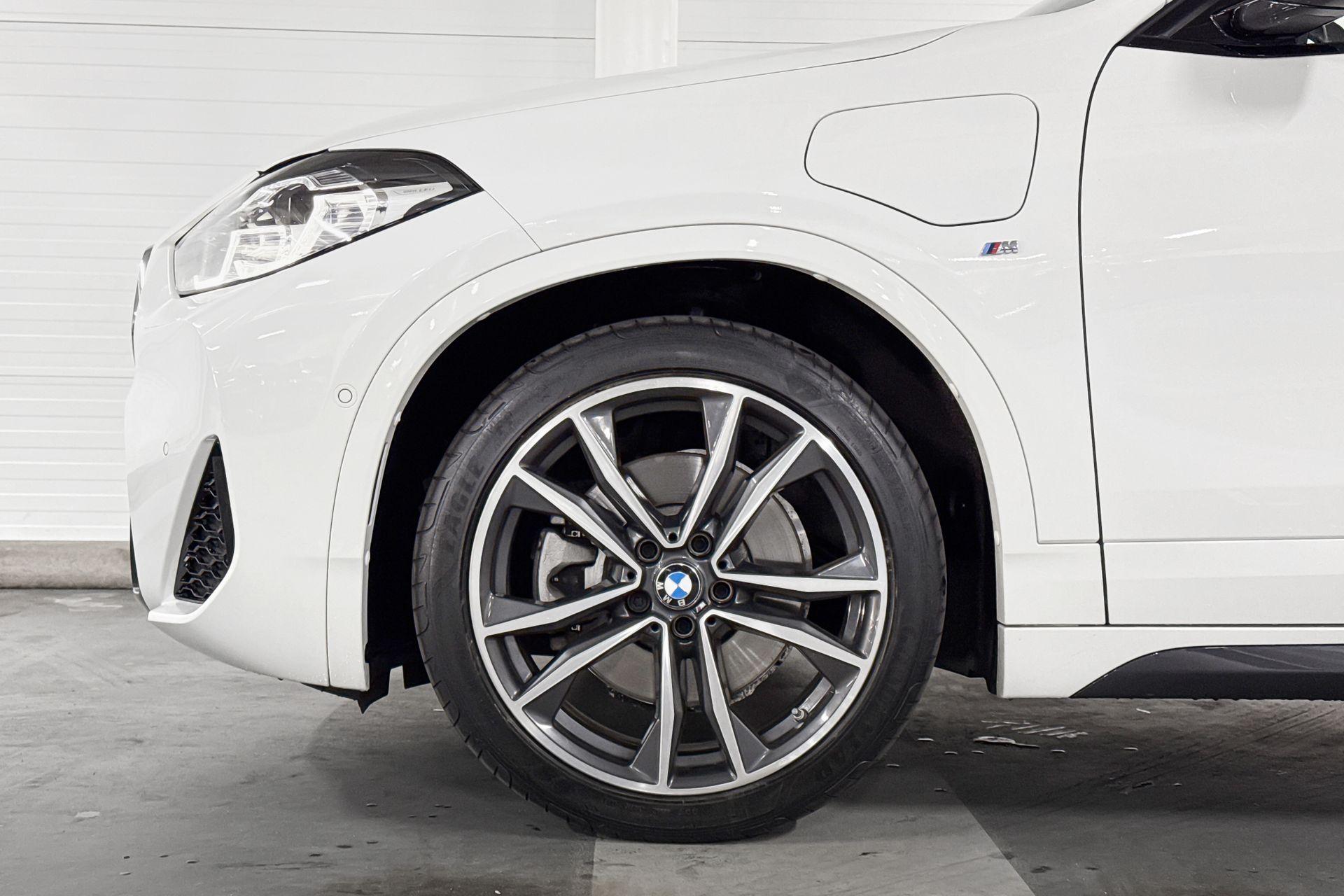 Foto van BMW X2 Xdrive25e