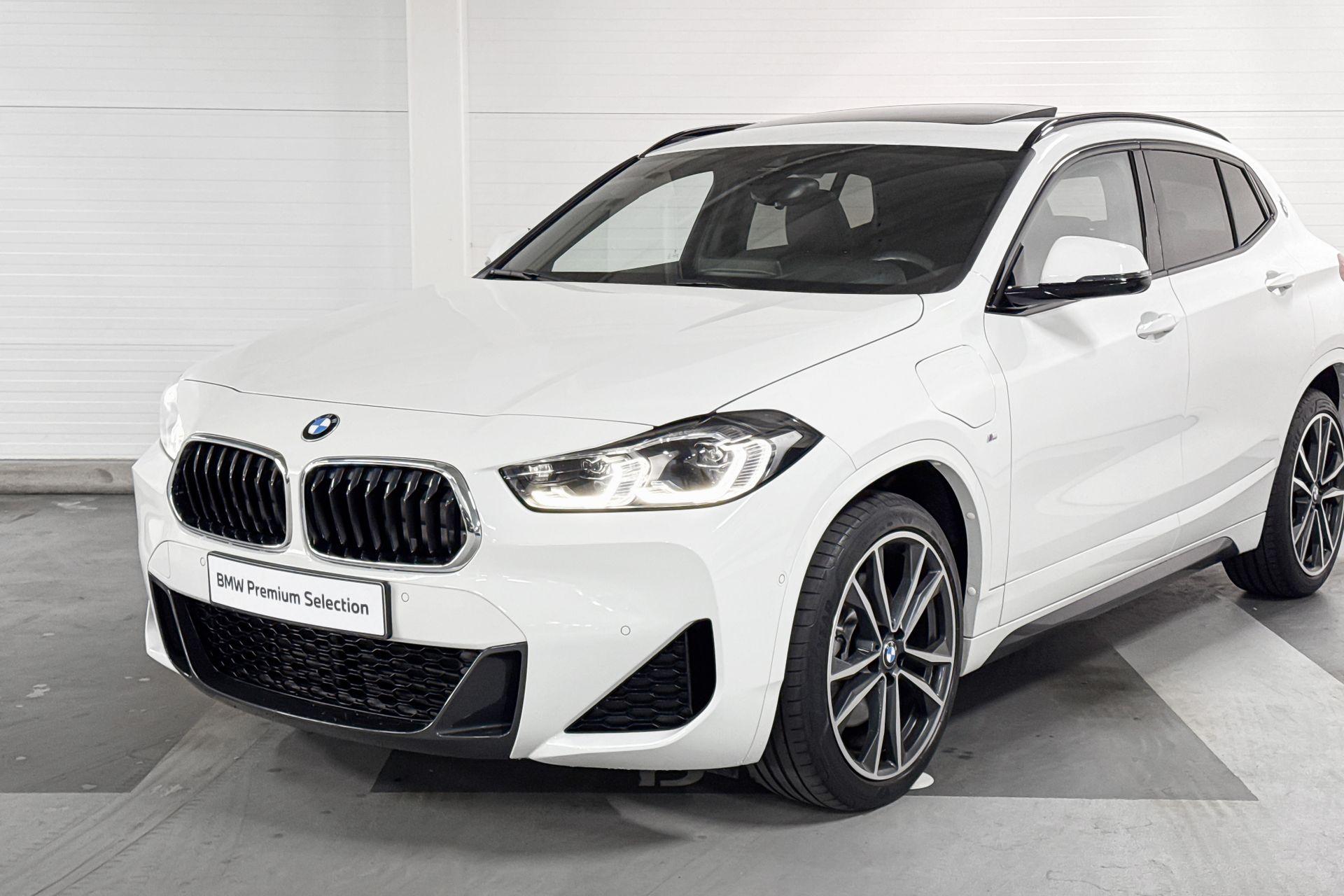 Foto van BMW X2 Xdrive25e