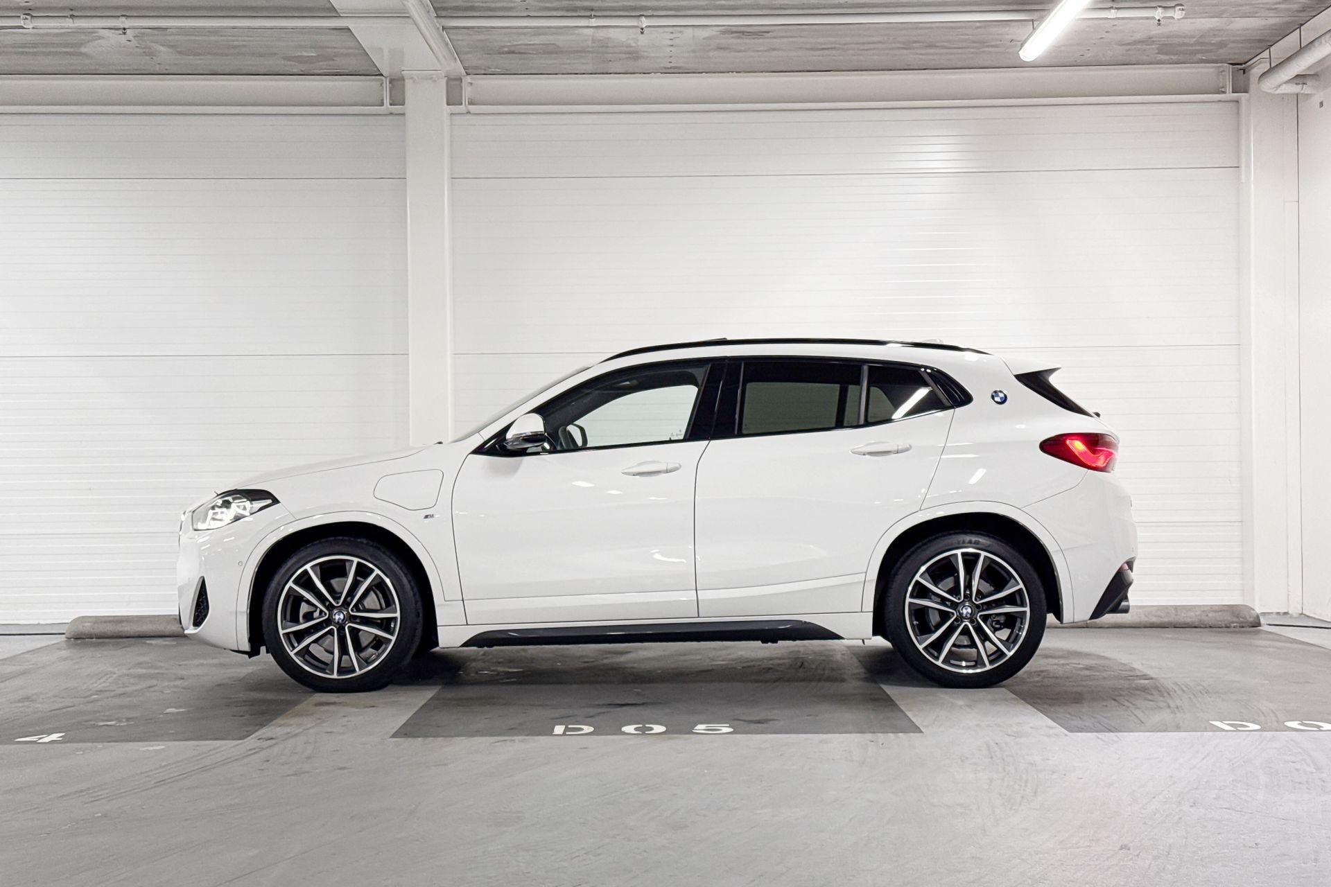 Foto van BMW X2 Xdrive25e