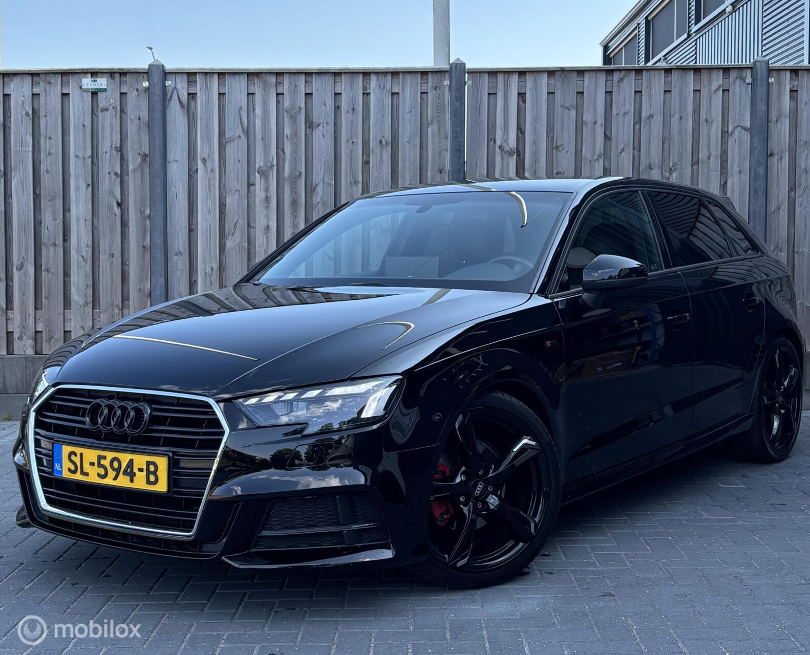 Audi A3 Sportback 1.0 TFSI Sport S Line Edition/NAP/AUTOMAAT 2018 - voorkant