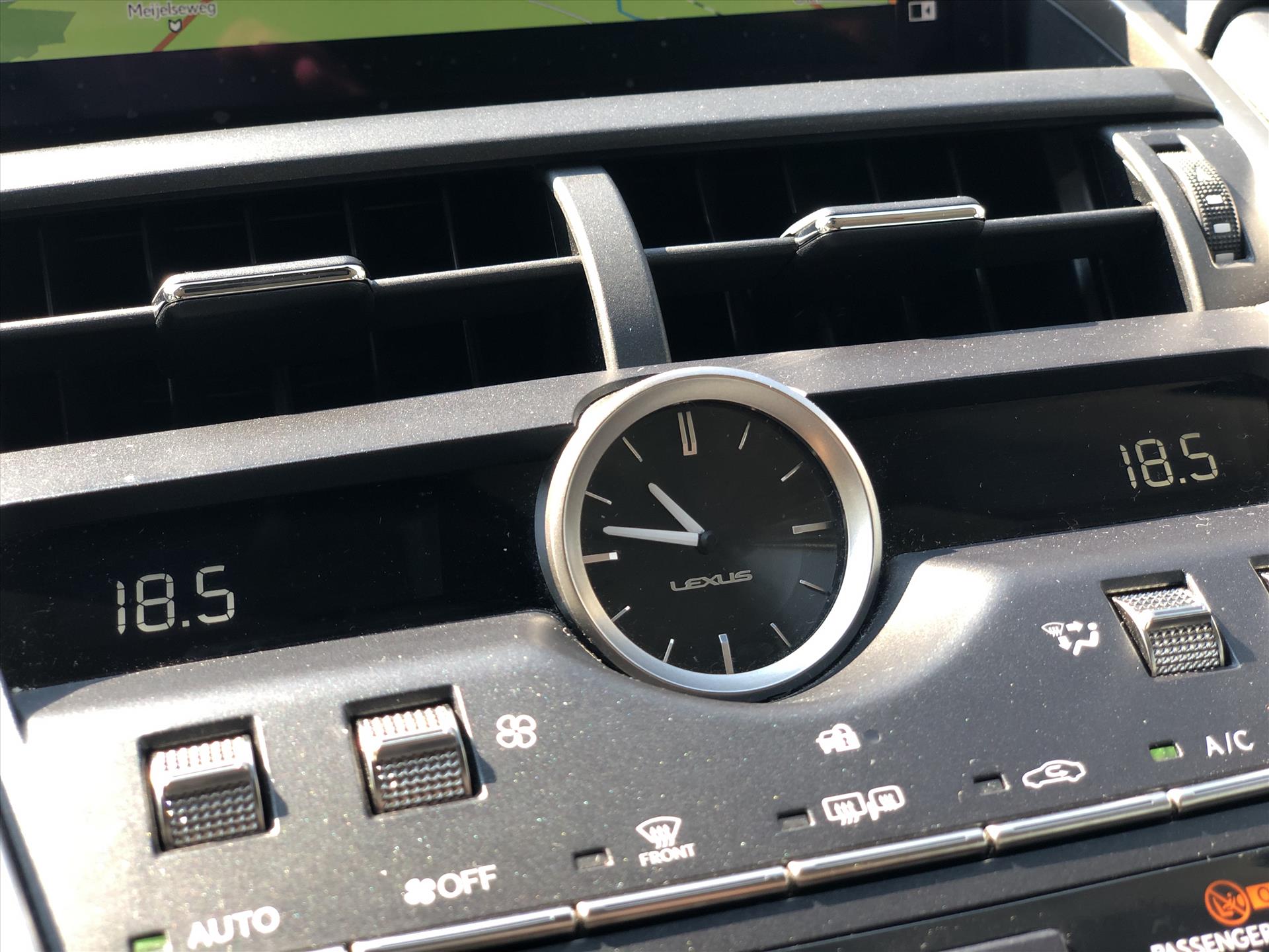 Foto van Lexus Lexus Nx300h