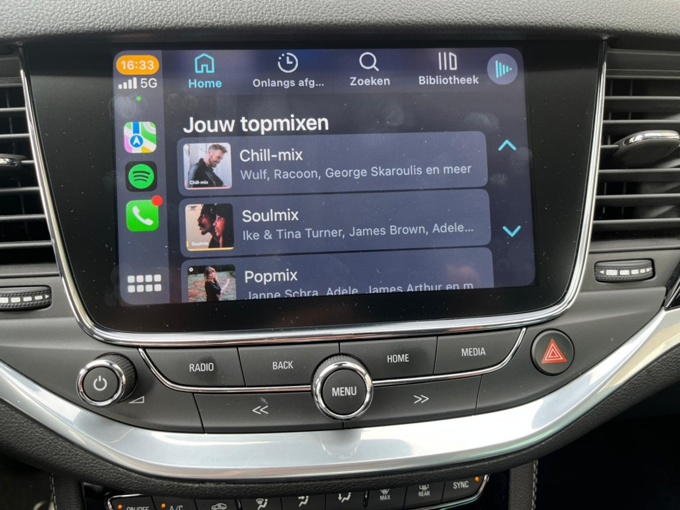 Foto van Opel Astra Sports Tourer
