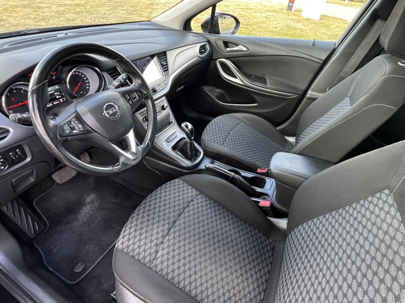 Foto van Opel Astra Sports Tourer