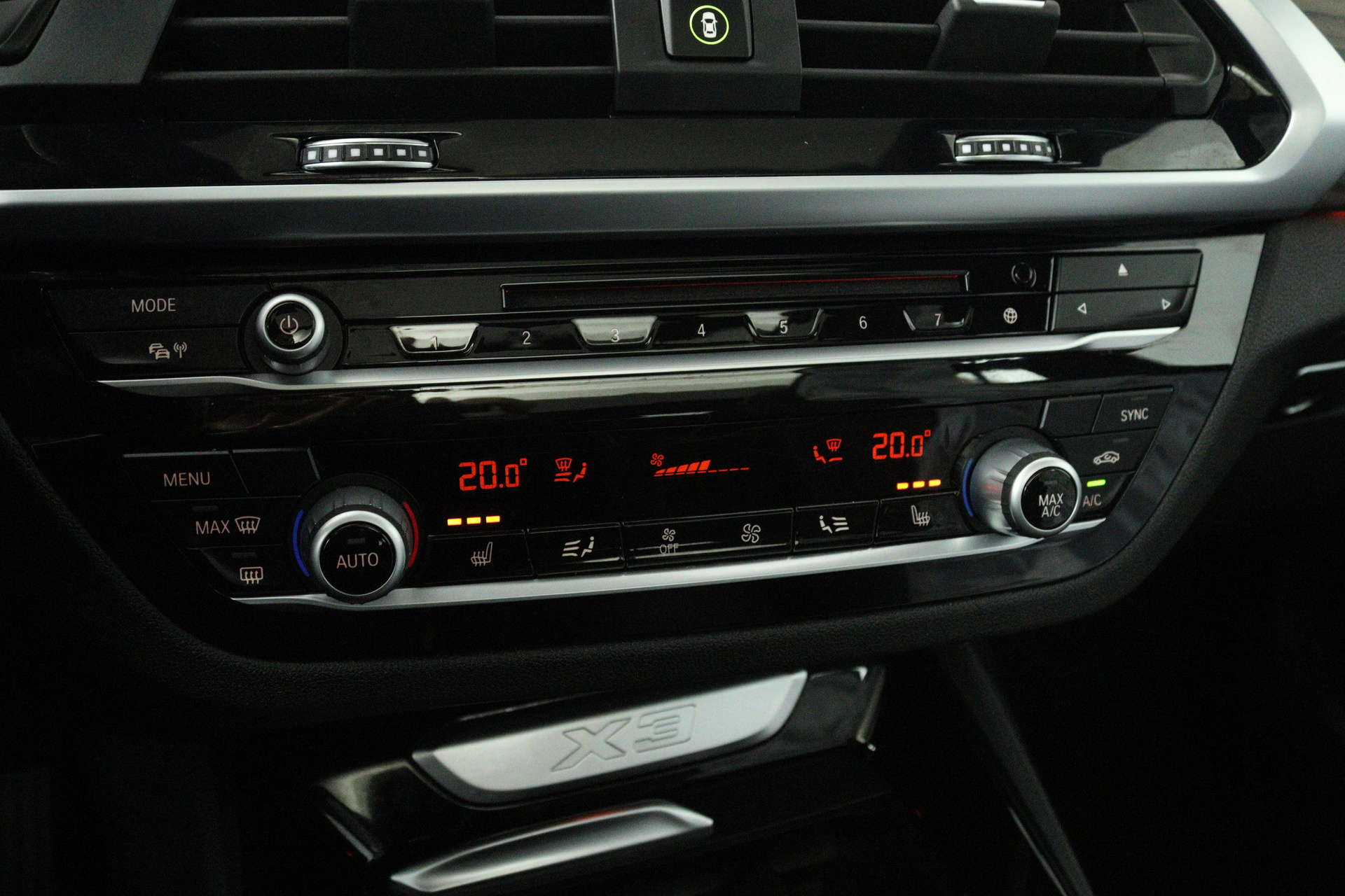 Foto van BMW X3 Xdrive20i
