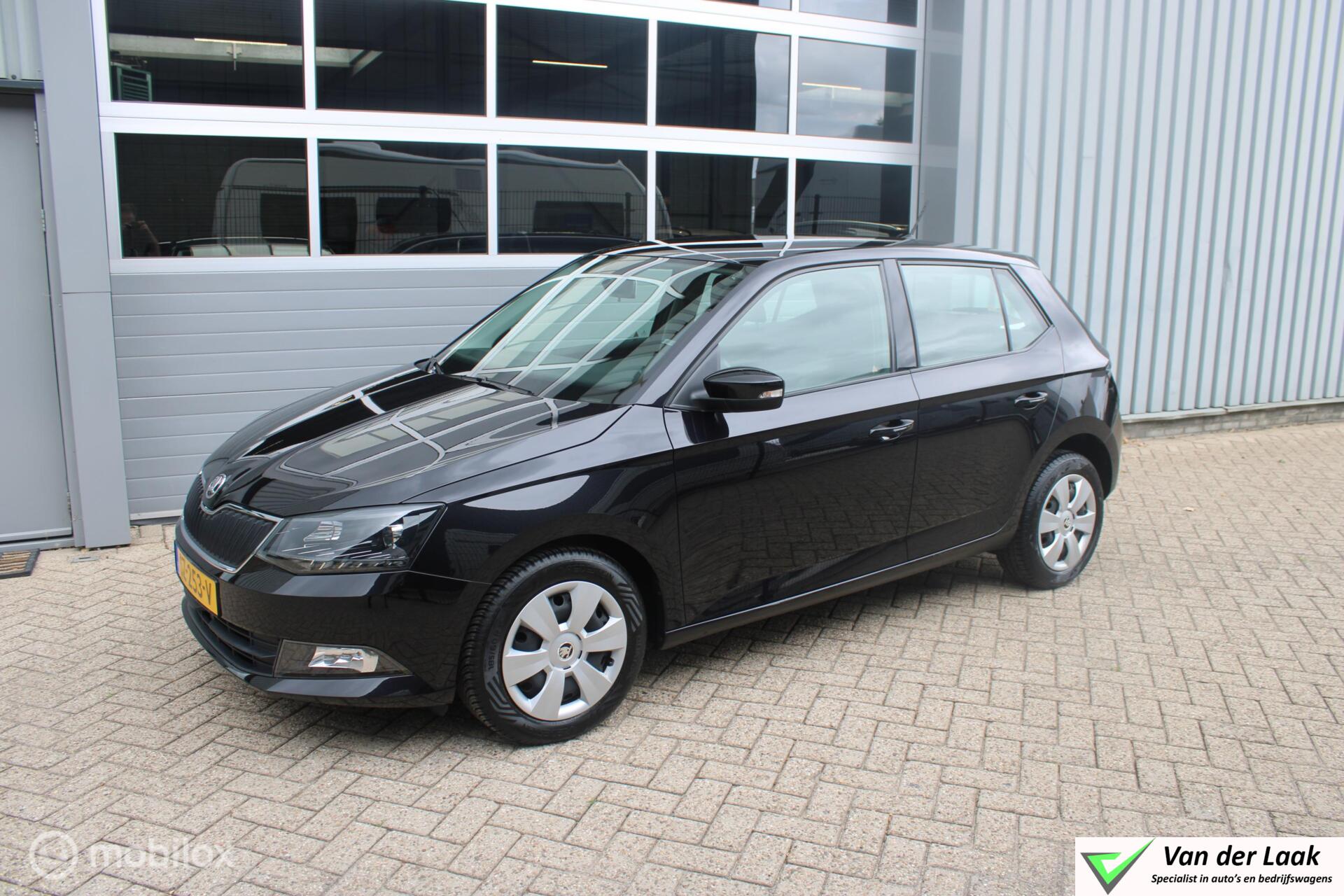 Skoda Fabia 1.0 TSI Ambition 1e Eigenaar NL Auto | Airco | Cruise | Navigatie | Parkeersensoren. 2018 - voorkant