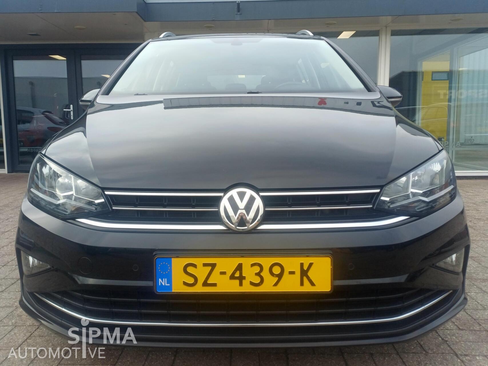 Foto van Volkswagen Golf Sportsvan