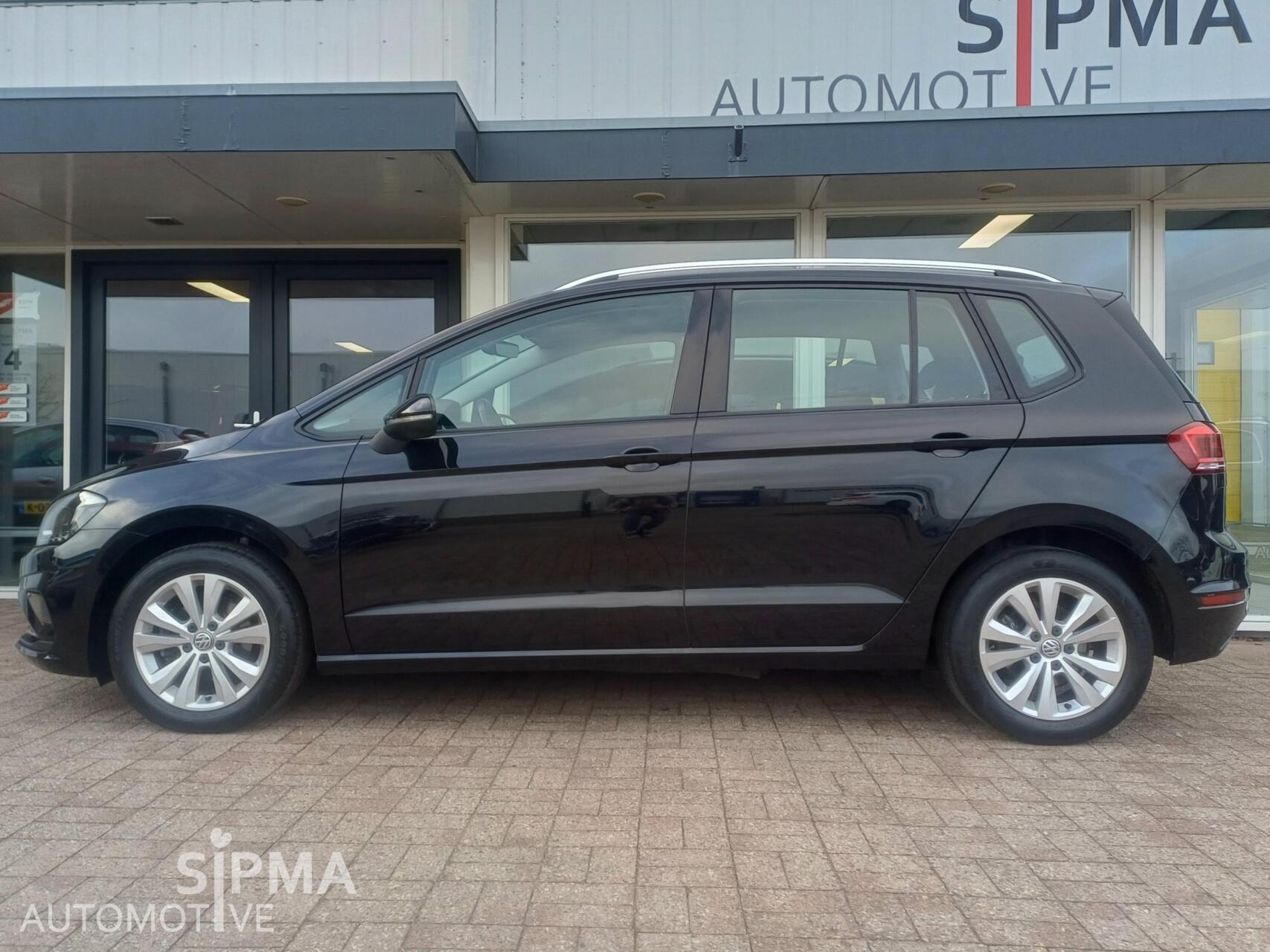 Foto van Volkswagen Golf Sportsvan