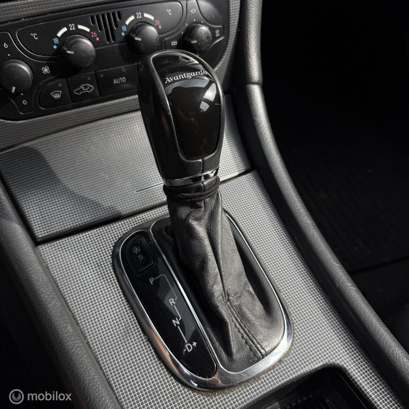 Foto van Mercedes-Benz C 180