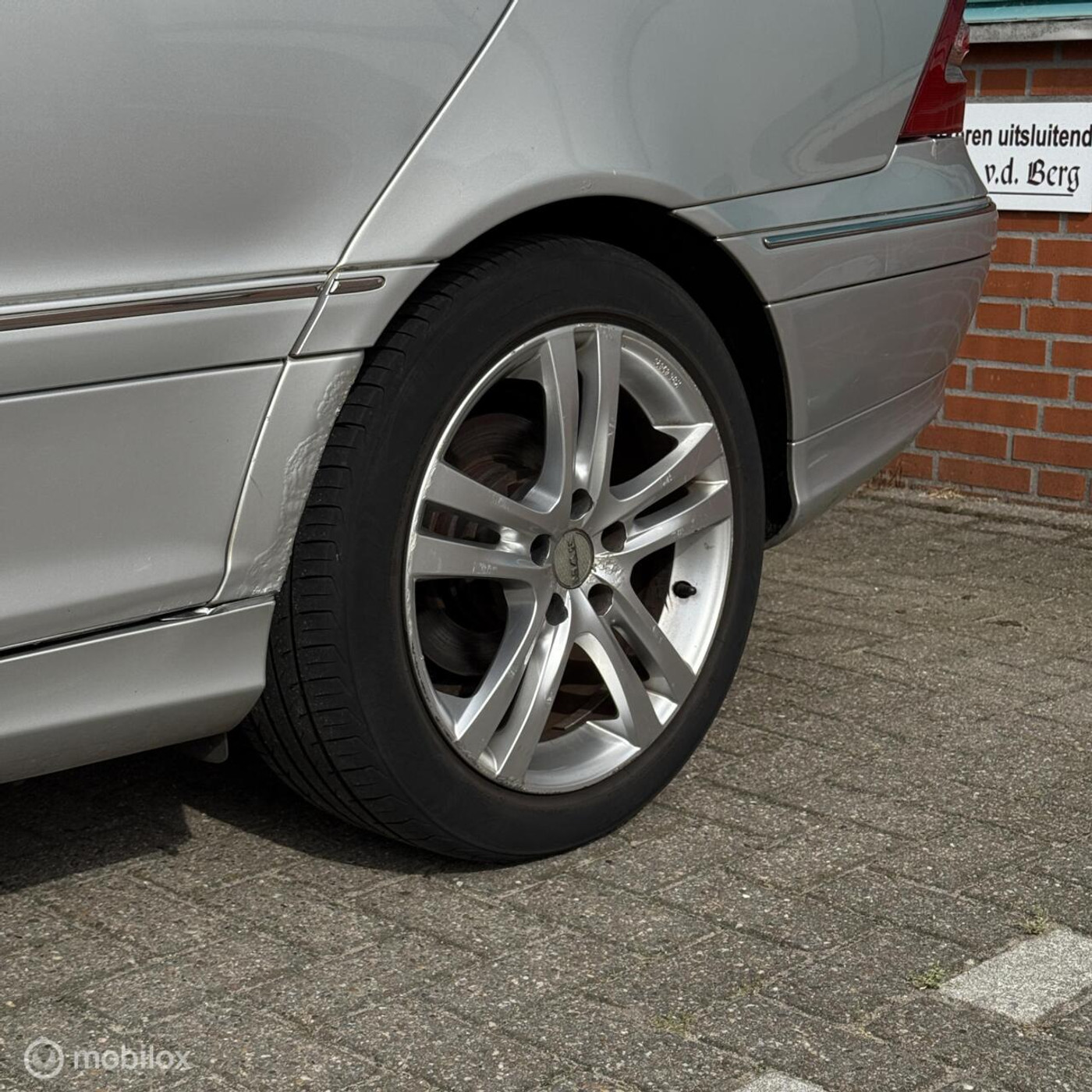 Foto van Mercedes-Benz C 180