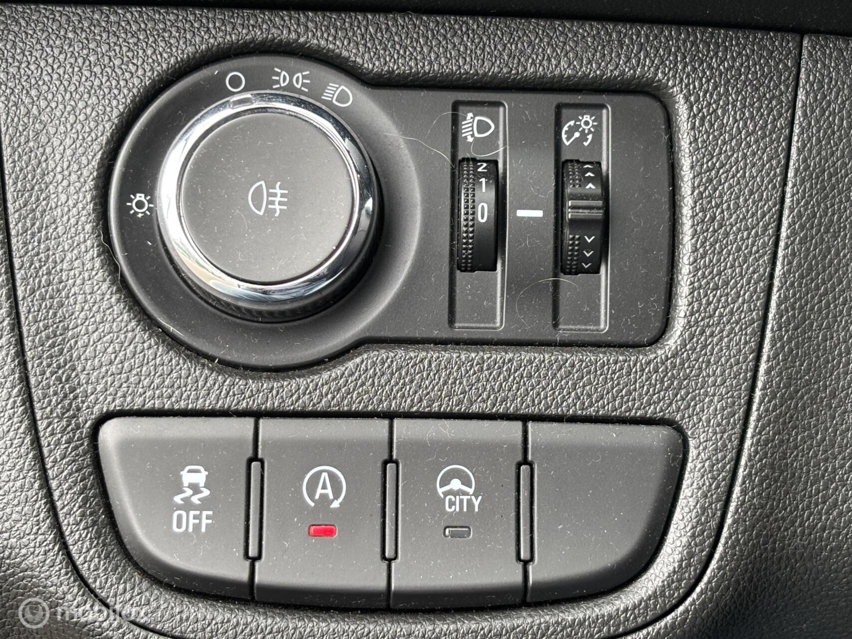 Foto van Opel Karl / Viva