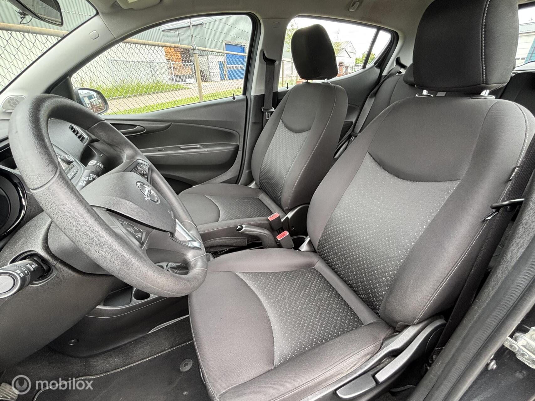 Foto van Opel Karl / Viva
