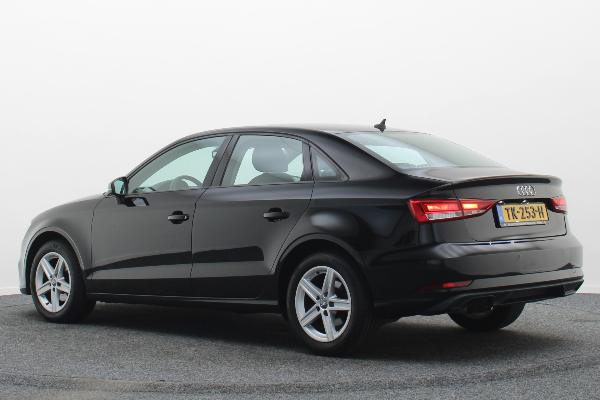 Foto van Audi A3 Limousine