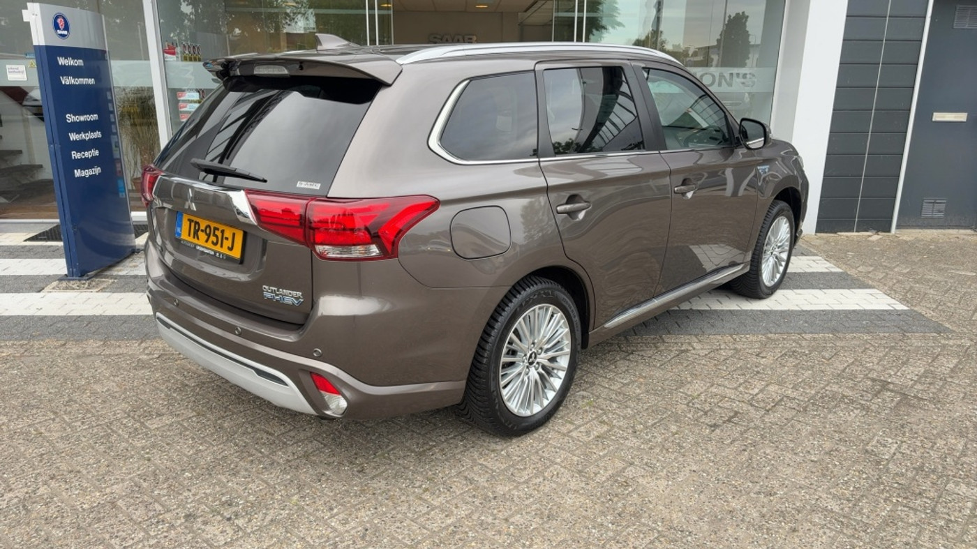 Foto van Mitsubishi Mitsubishi Outlander