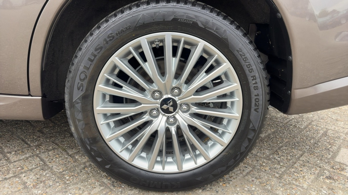 Foto van Mitsubishi Mitsubishi Outlander