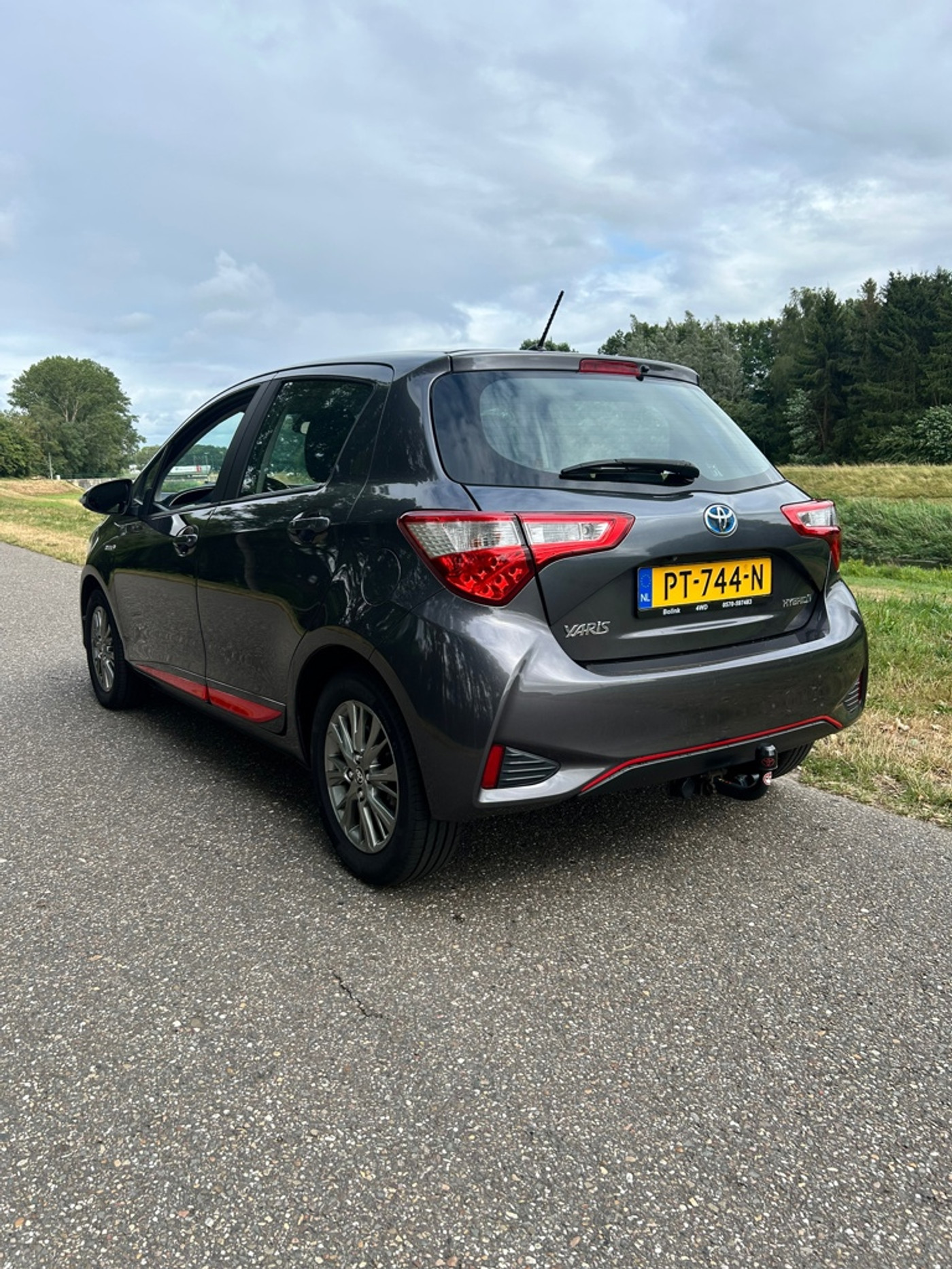 Foto van Toyota Toyota Yaris Hybrid