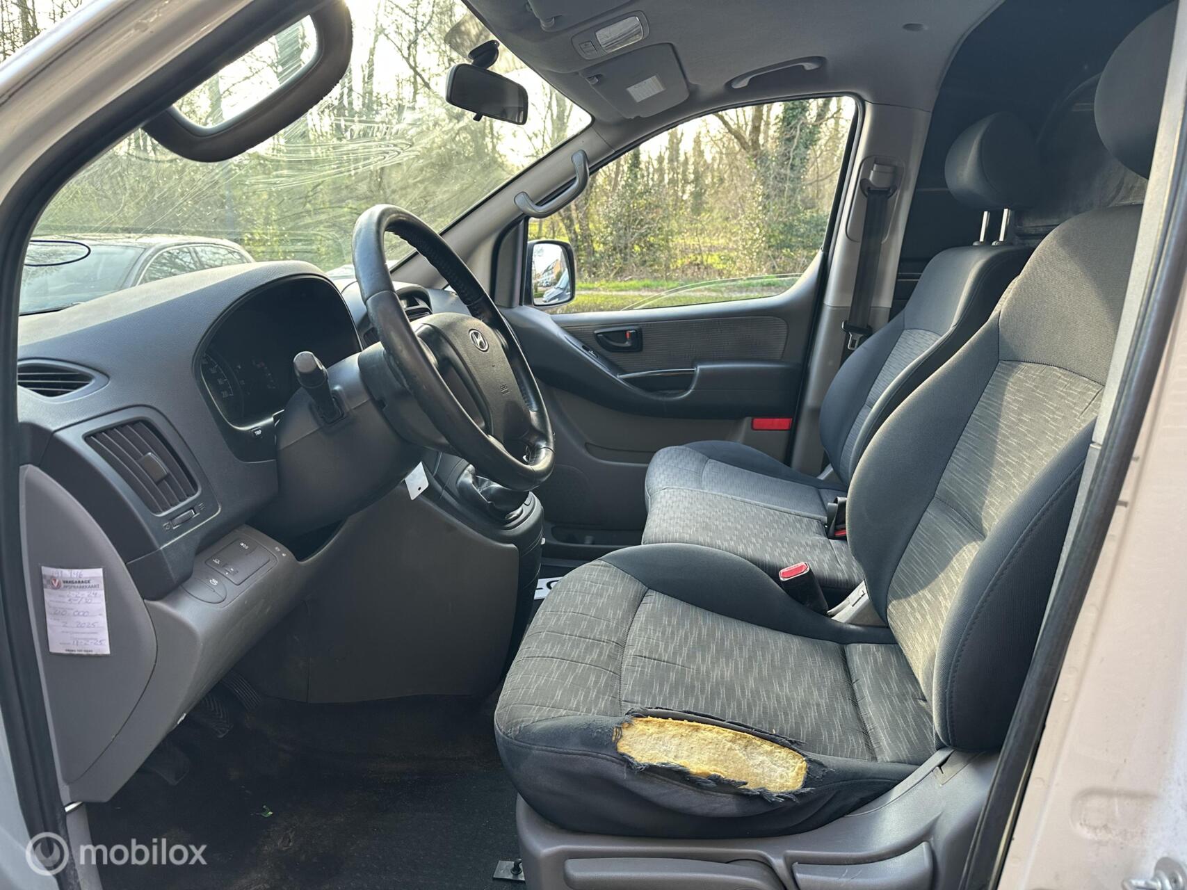 Foto van Hyundai H-1