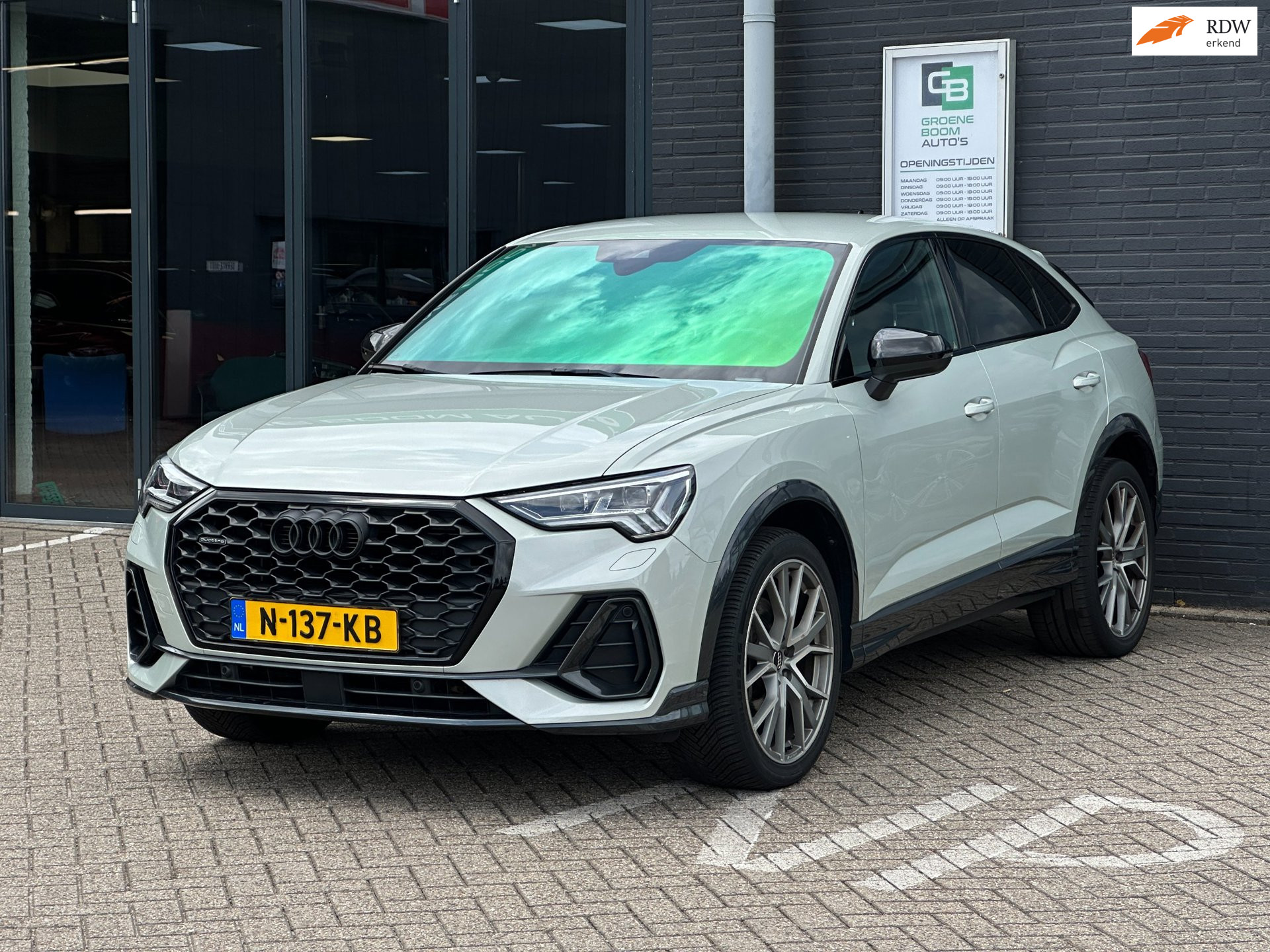 Audi Q3 Sportback 45 TFSI quattro edition one/230-PK/CARPLAY/NAVI/LED/NETTE STAAT!! 2019 - voorkant