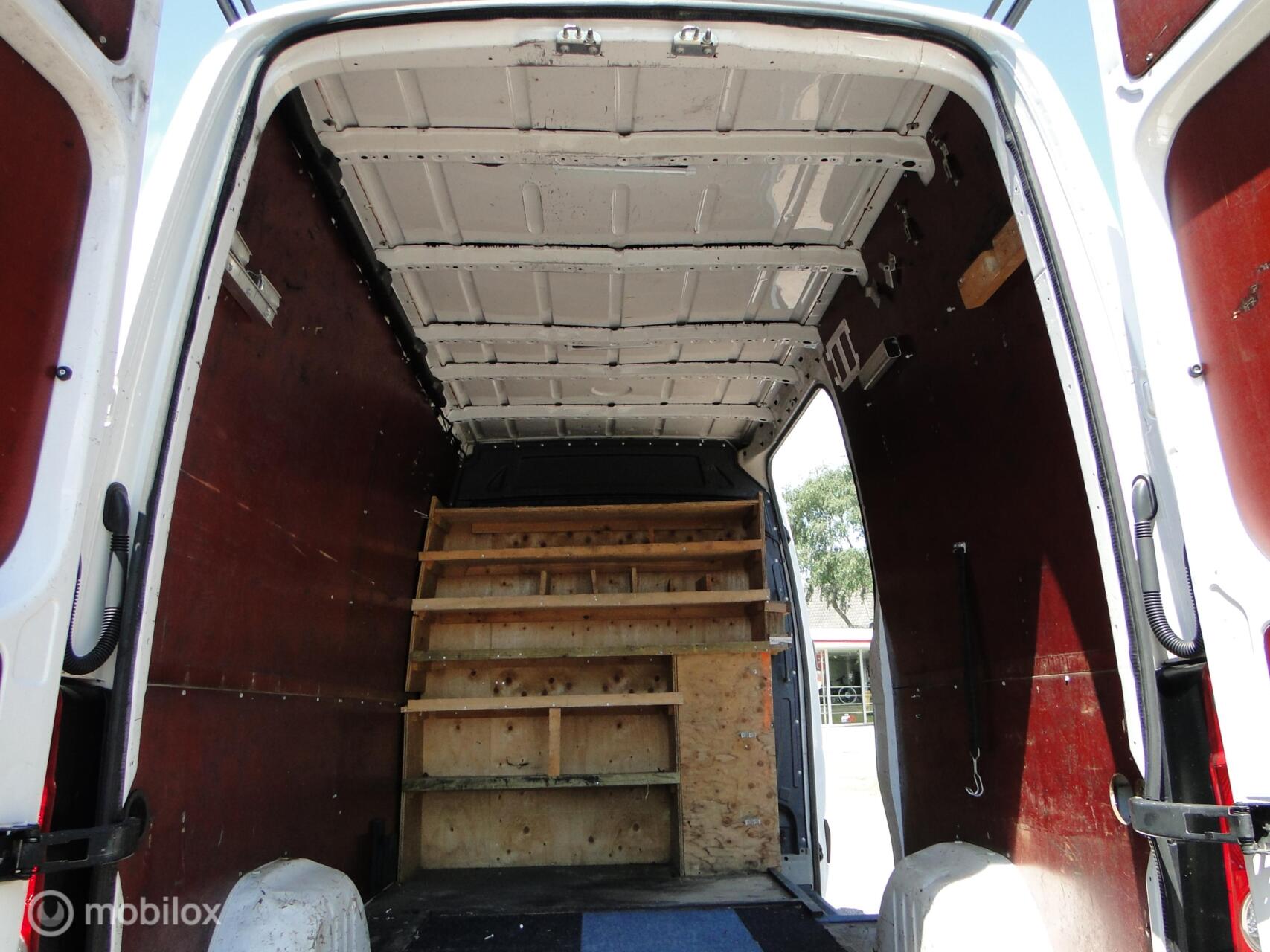 Foto van Volkswagen Crafter