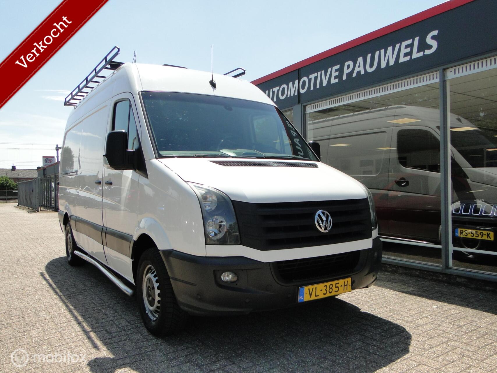 Volkswagen Crafter 46 2.0 TDI L2H2 2015 - voorkant