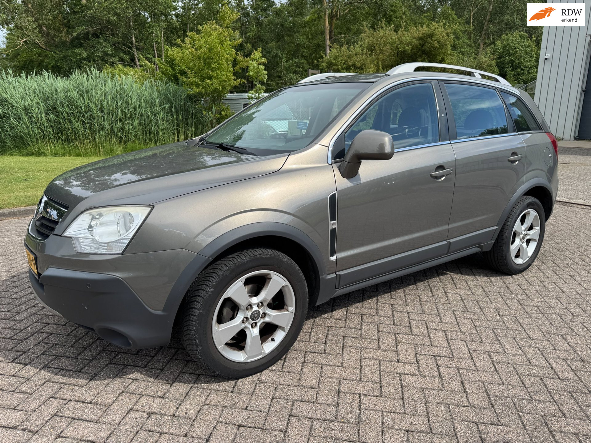 Opel Antara 2.4-16V Enjoy/4WD/CRUISE/CLIMA/PARKEERSENSOR V+A/STOELVERWARMING 2009 - voorkant