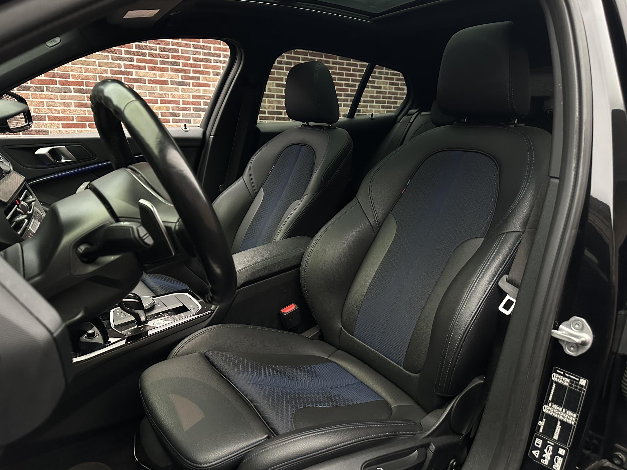 Foto van BMW M135i xDrive
