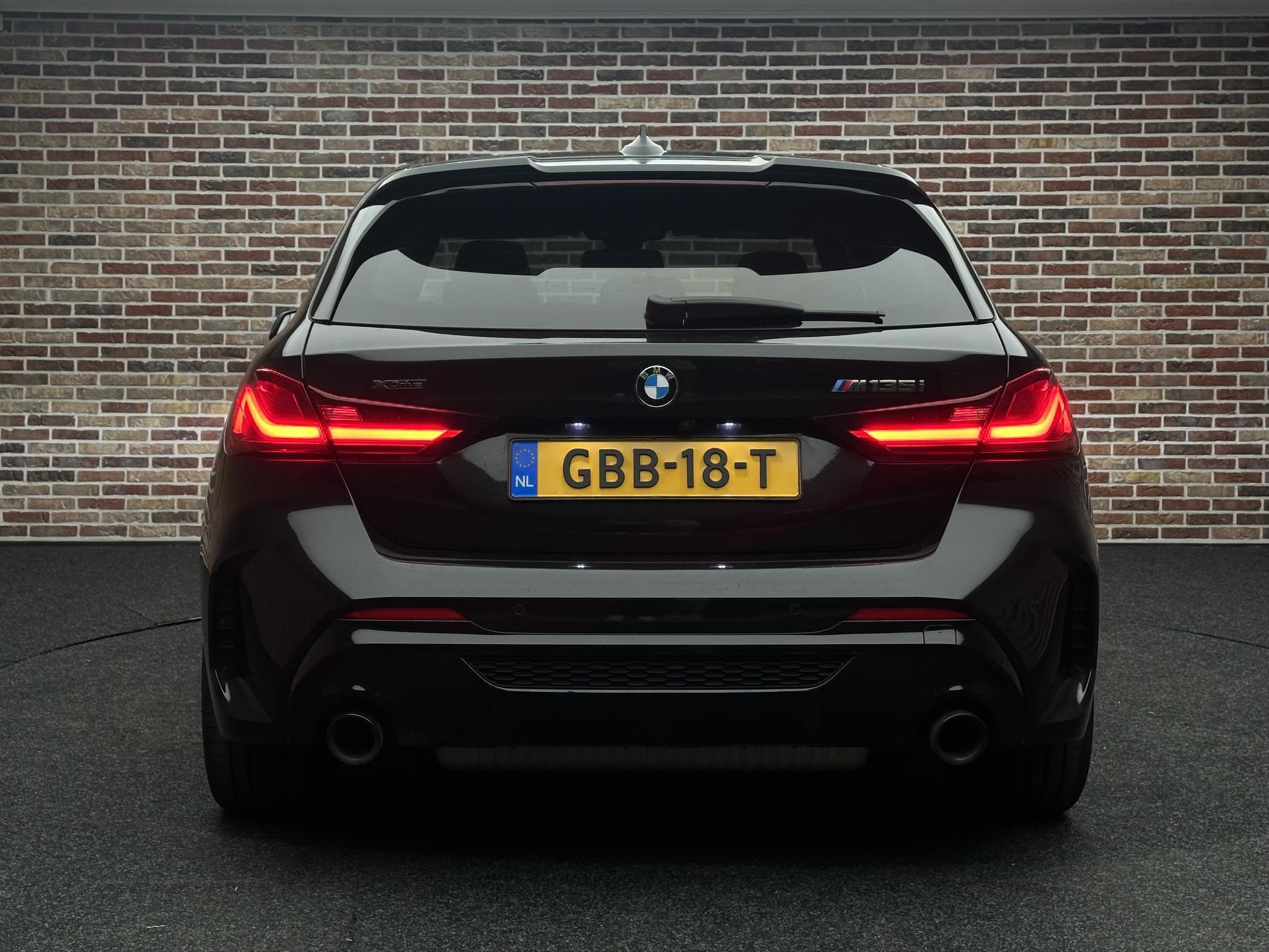 Foto van BMW M135i xDrive